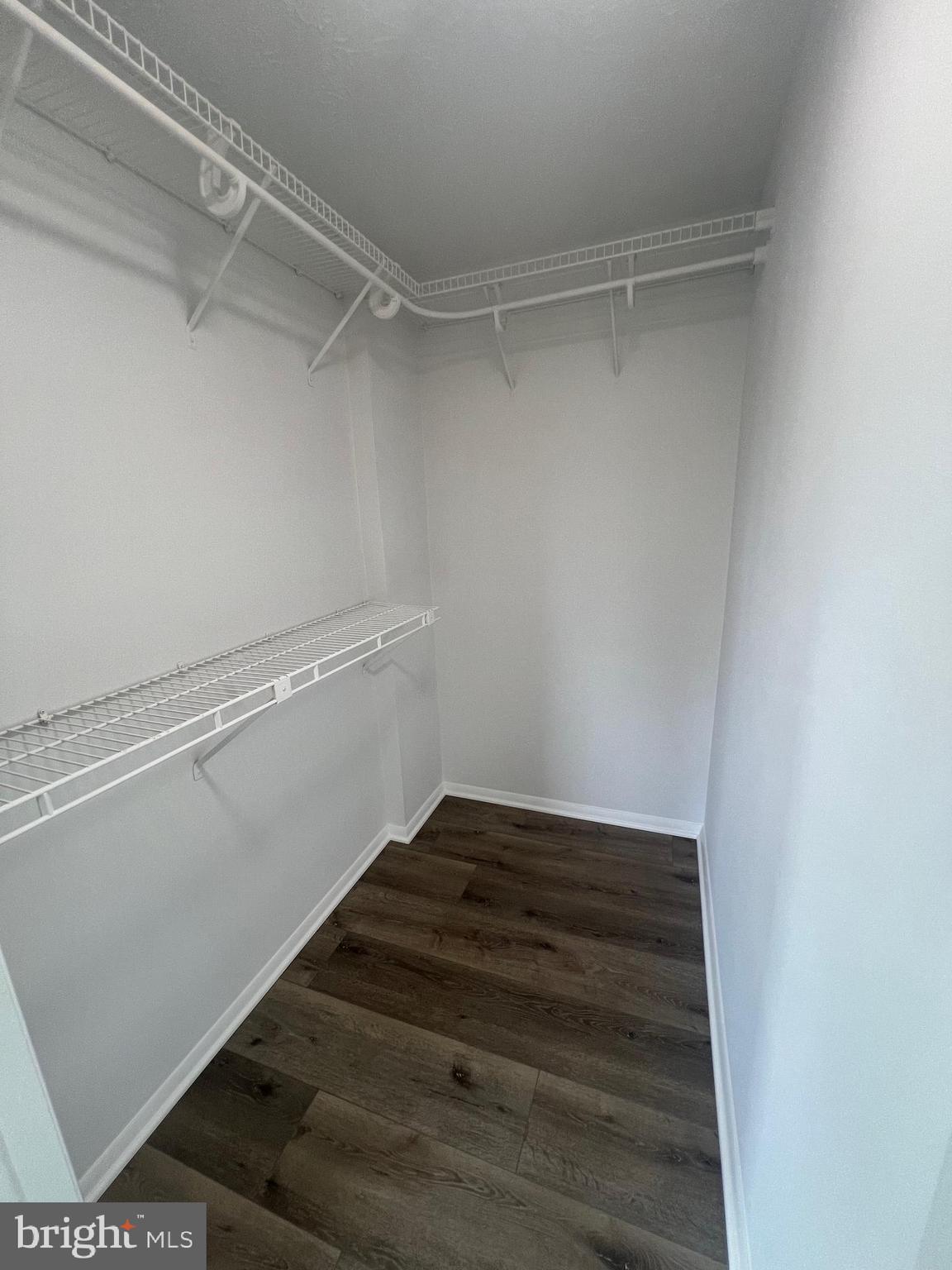 GLADE TOWN - Residential Lease