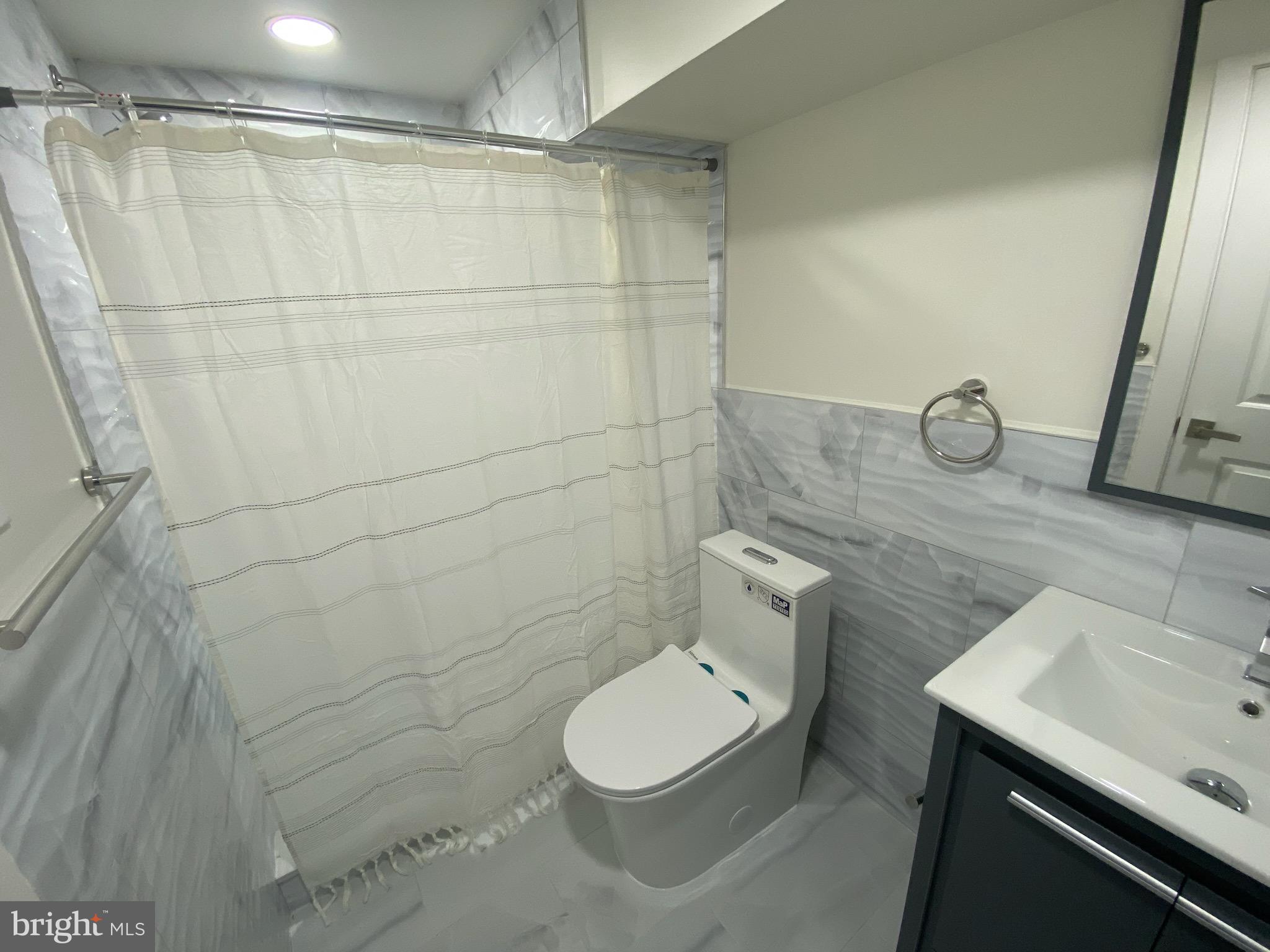 WEST PHILADELPHIA - Residential