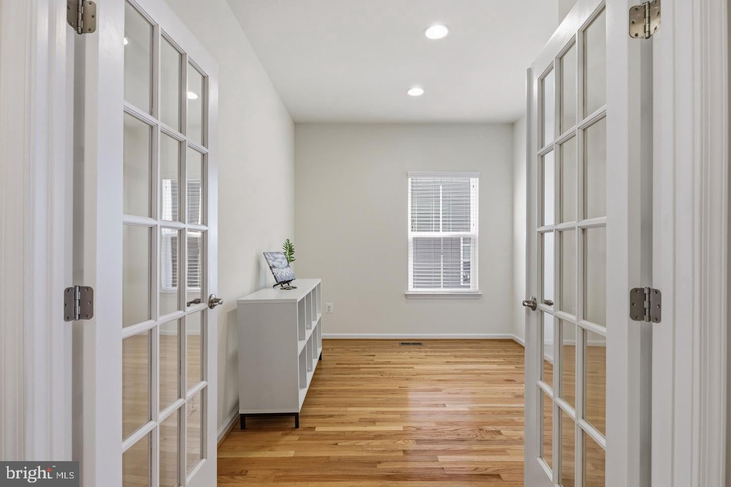 3063 SUNNY RIDGE DRIVE