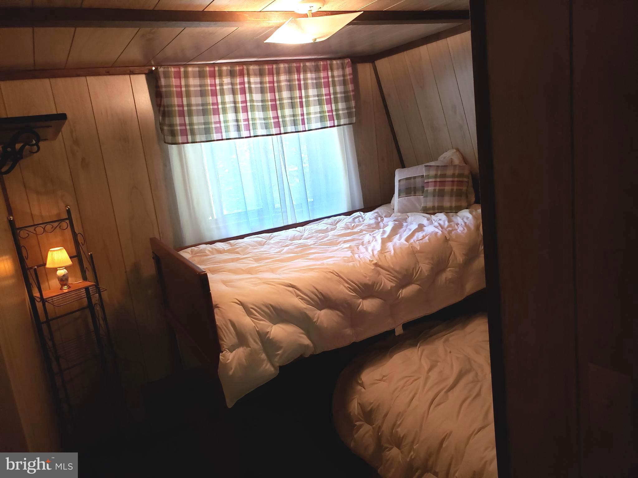 ALPINE LAKE RESORT - Residential