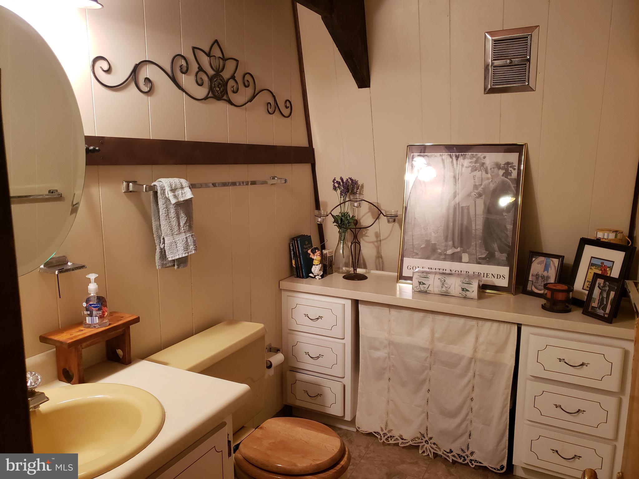 ALPINE LAKE RESORT - Residential