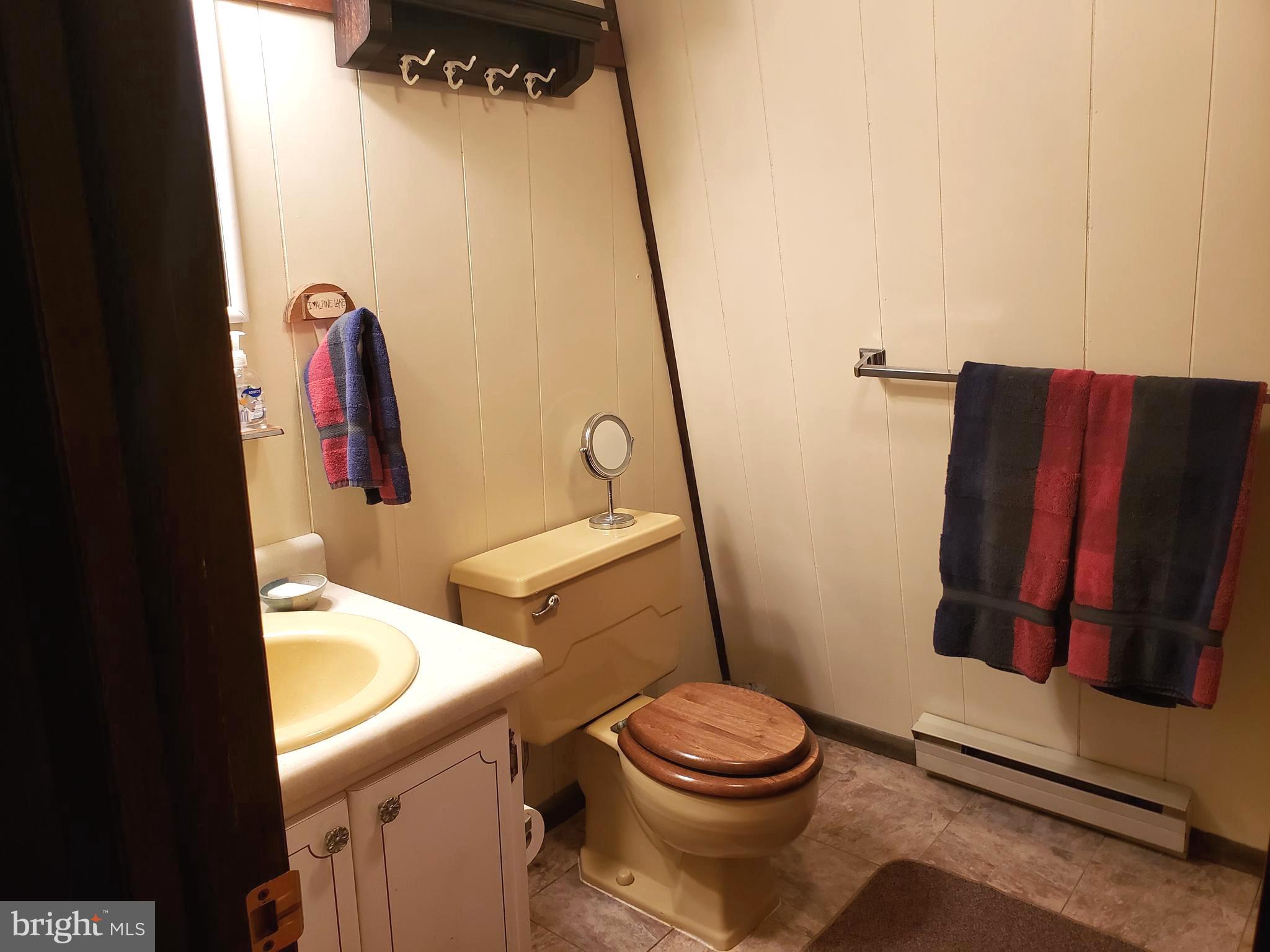 ALPINE LAKE RESORT - Residential