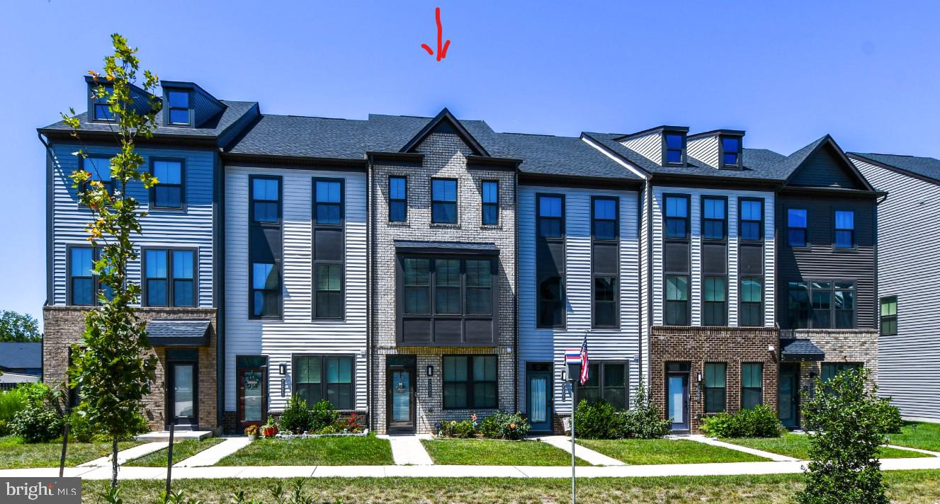 Just Reduced....Looking for a quick sale...Gorgeous gorgeous gorgeous is the word that comes to mind when you see this 3-level 2022 townhouse in Anne Arundel County. It features three bedrooms, 3.5 bathrooms, eat-in-kitchen with island, large living-room, separate dining-room, enjoy the weather on the deck, washer and dryer, Community swimming pool, community playground, and so much more. Open House, Friday, August 29, 2025, 5pm - 7pm AND Saturday, August 30, 2025, 11am-1pm. Contract the Co-Listing Agent Stephanie with any questions, concerns, or offers.