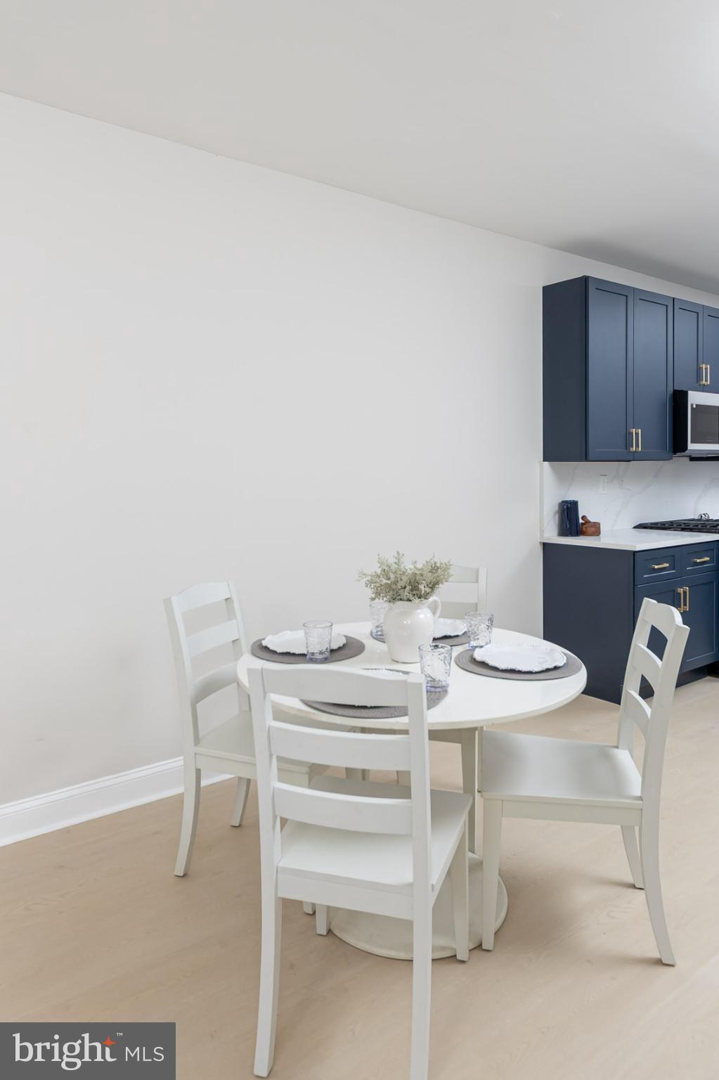 HIGHLANDTOWN - Residential