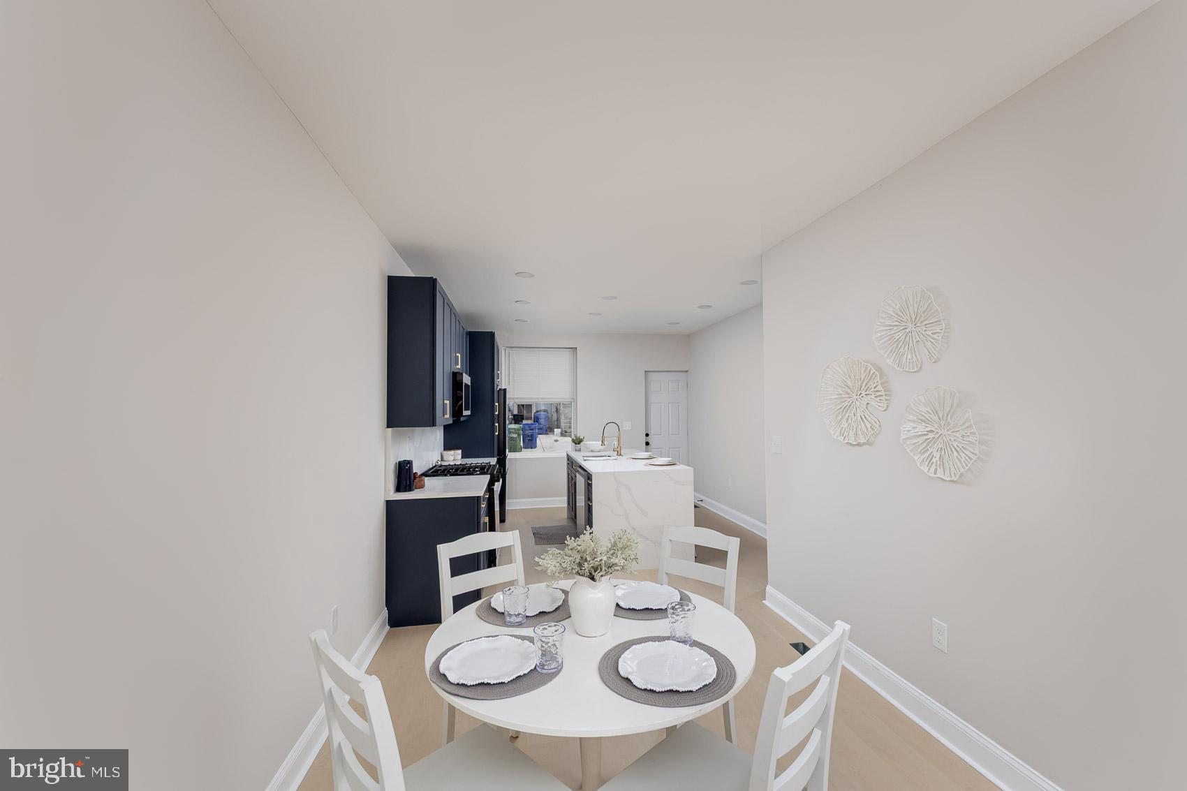 HIGHLANDTOWN - Residential