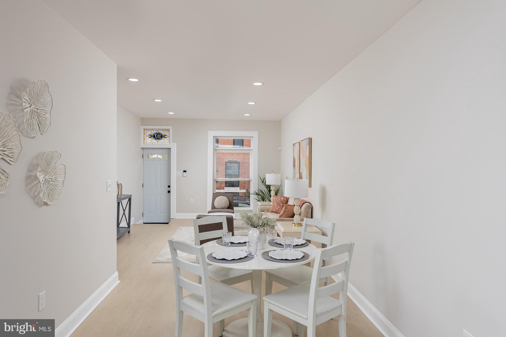 HIGHLANDTOWN - Residential