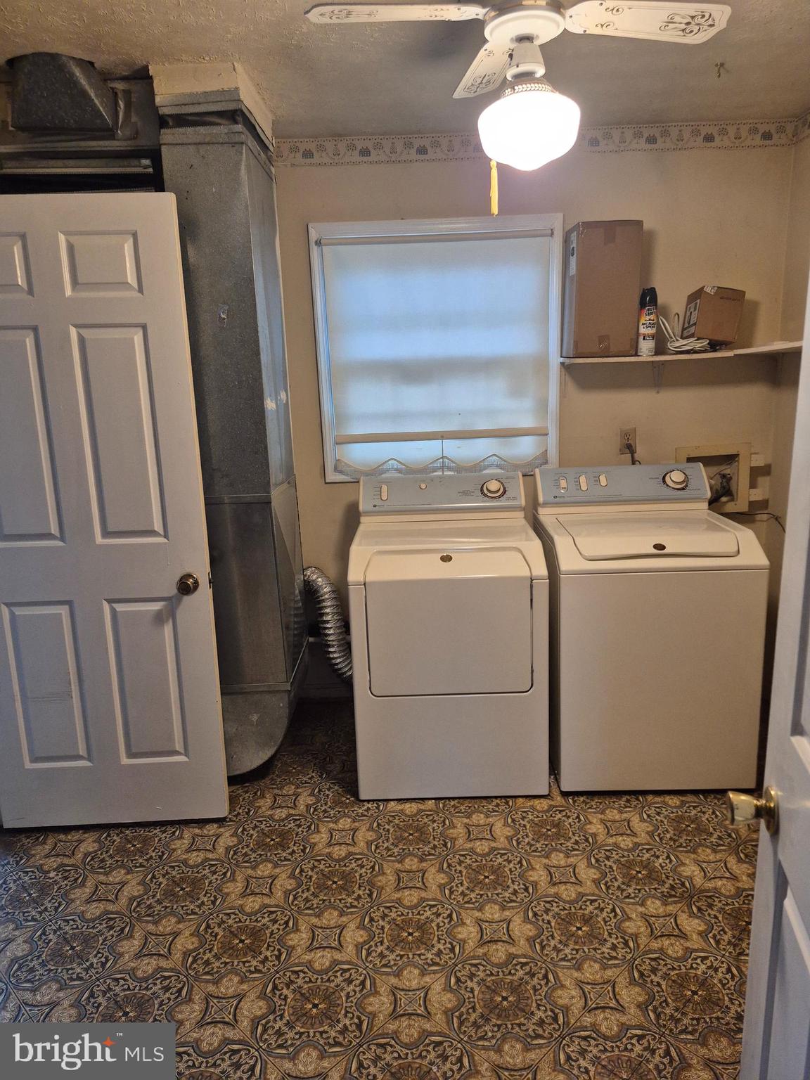 HOLLAWAY ESTATES - Residential