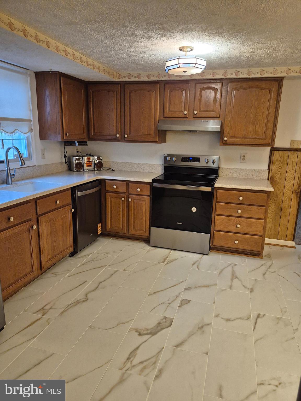 HOLLAWAY ESTATES - Residential