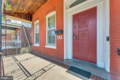 Photo of 152 Division Street, TRENTON, NJ 08611 (MLS # NJME2072122)