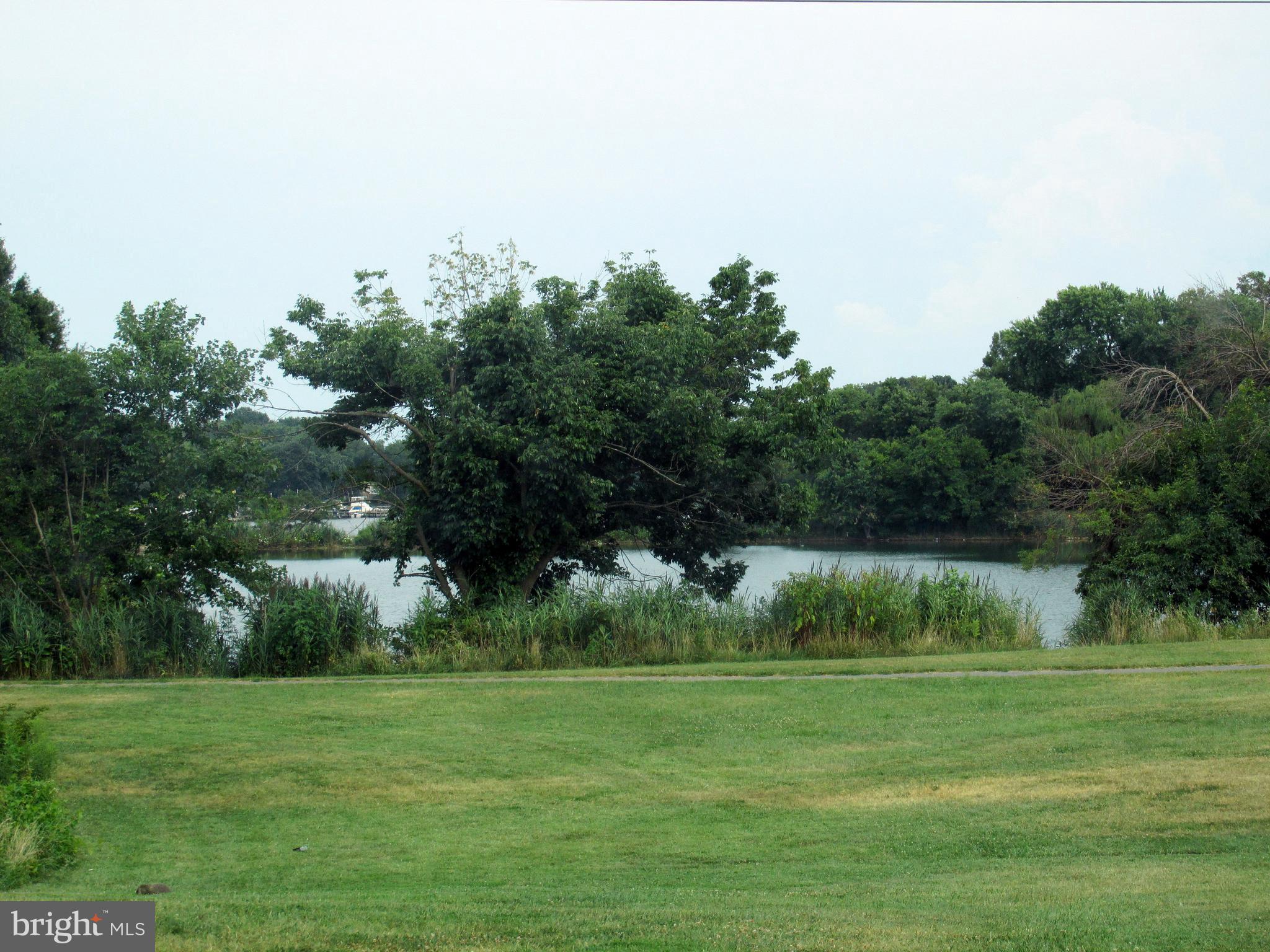 EASTFIELD - Residential