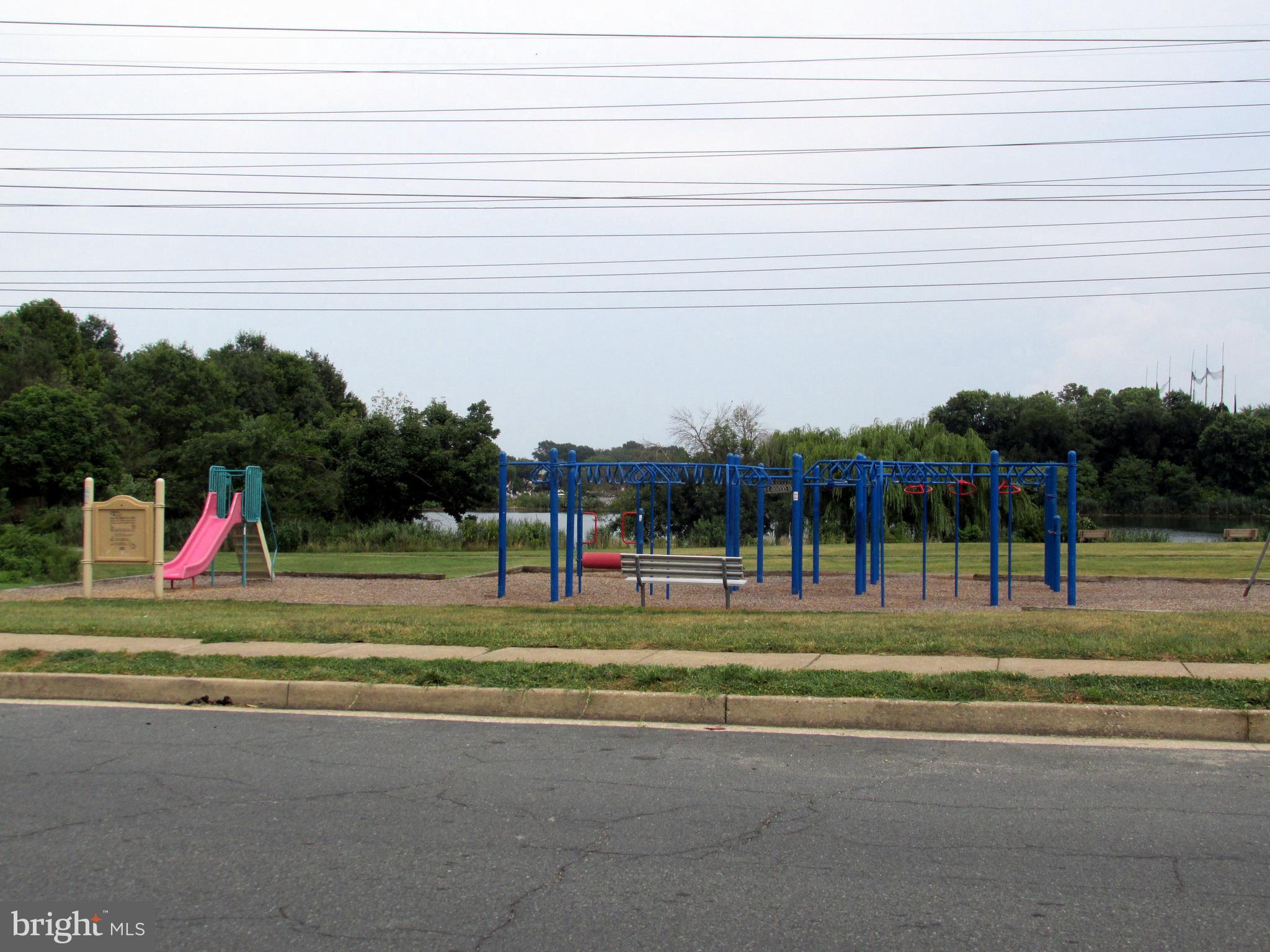 EASTFIELD - Residential