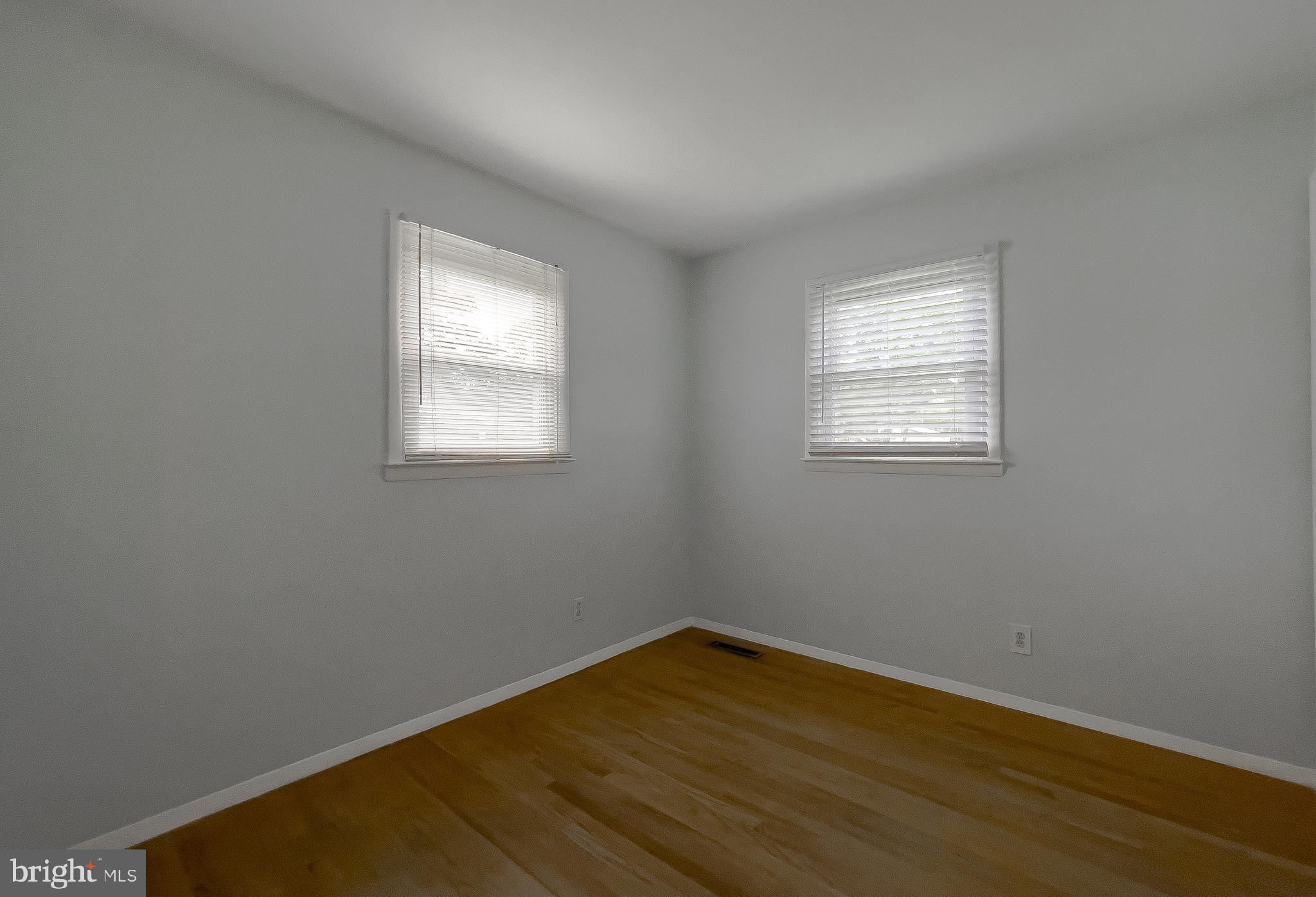 BIRCH MANOR - Residential