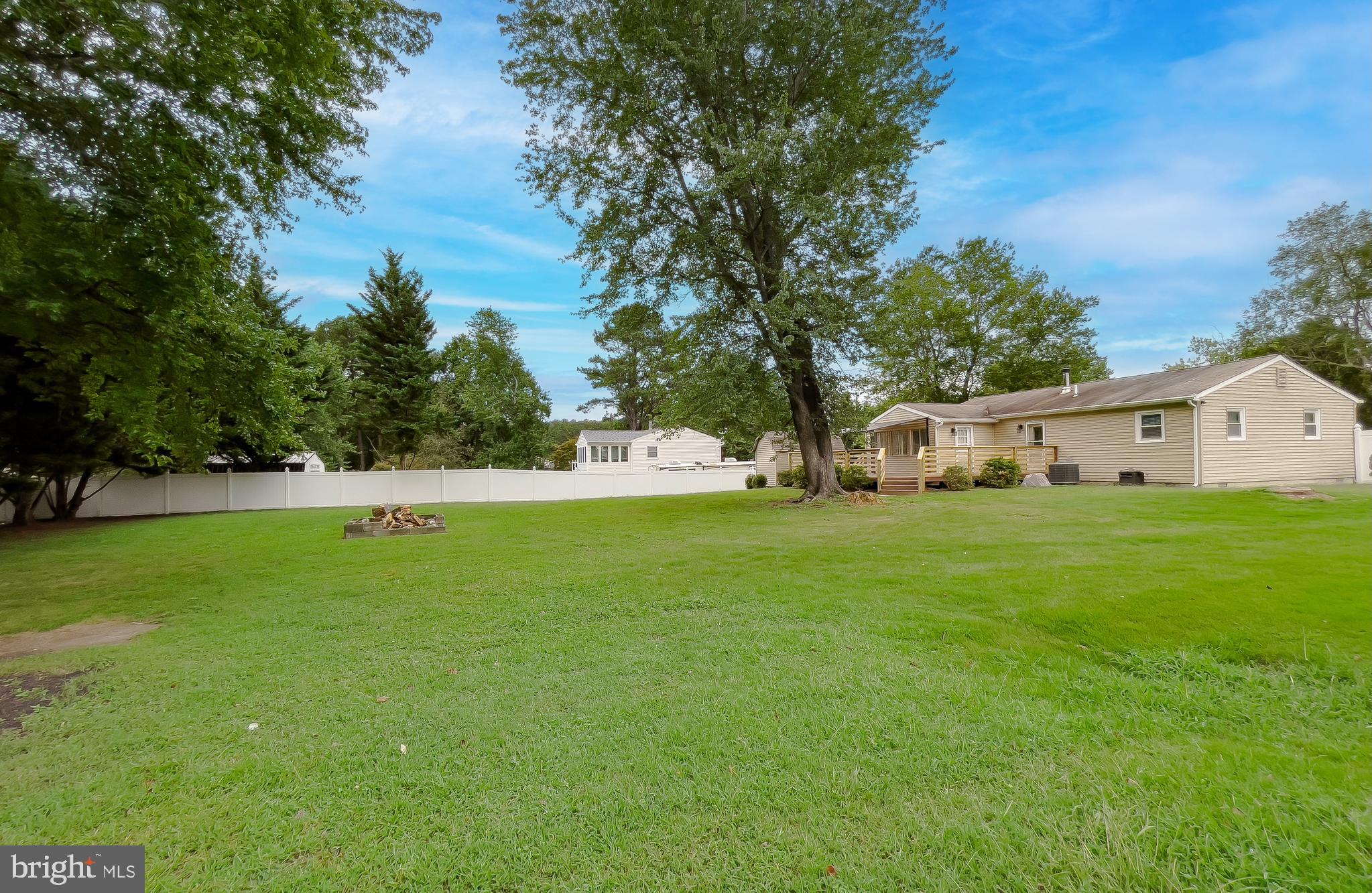 BIRCH MANOR - Residential