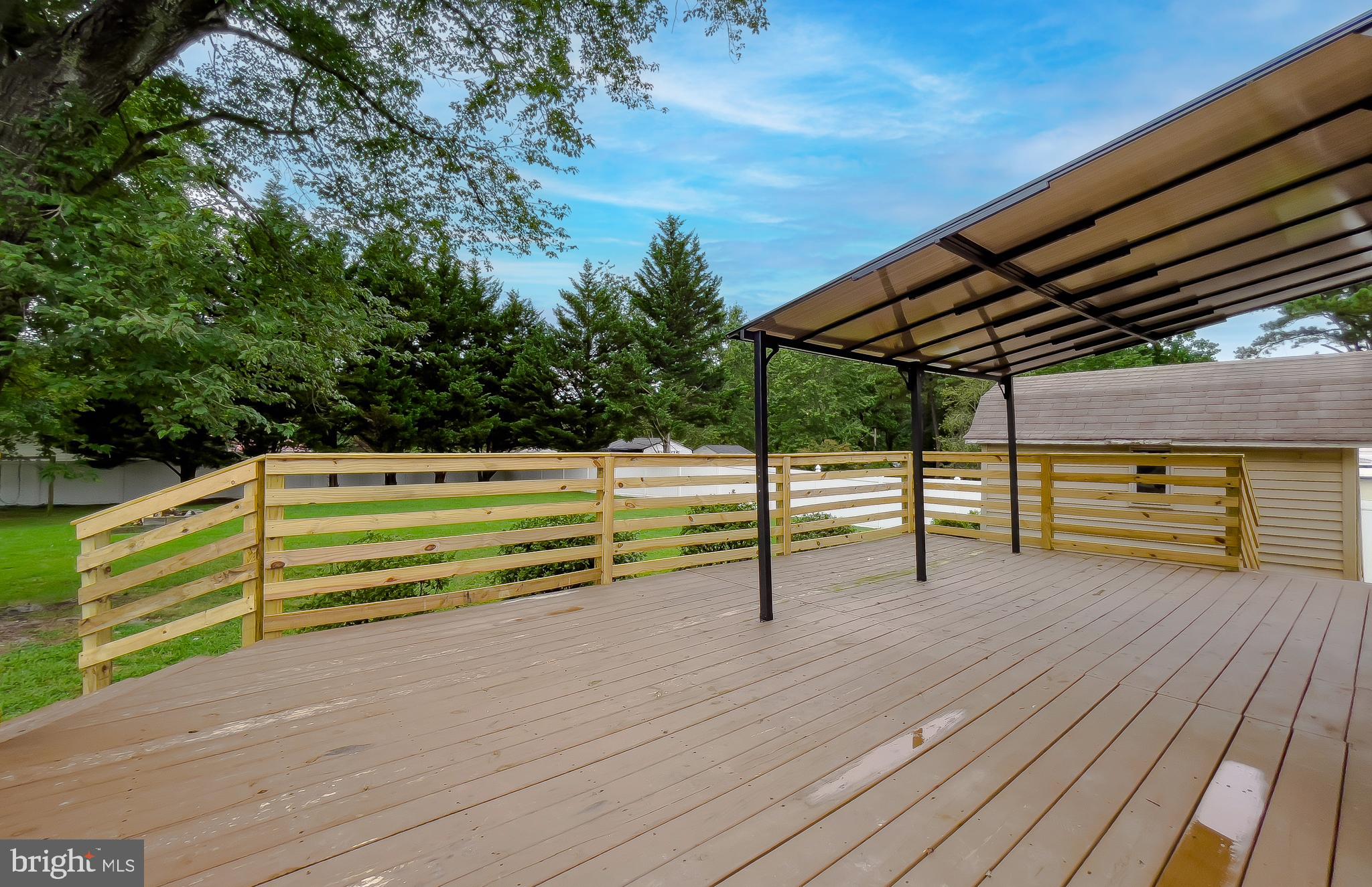 BIRCH MANOR - Residential