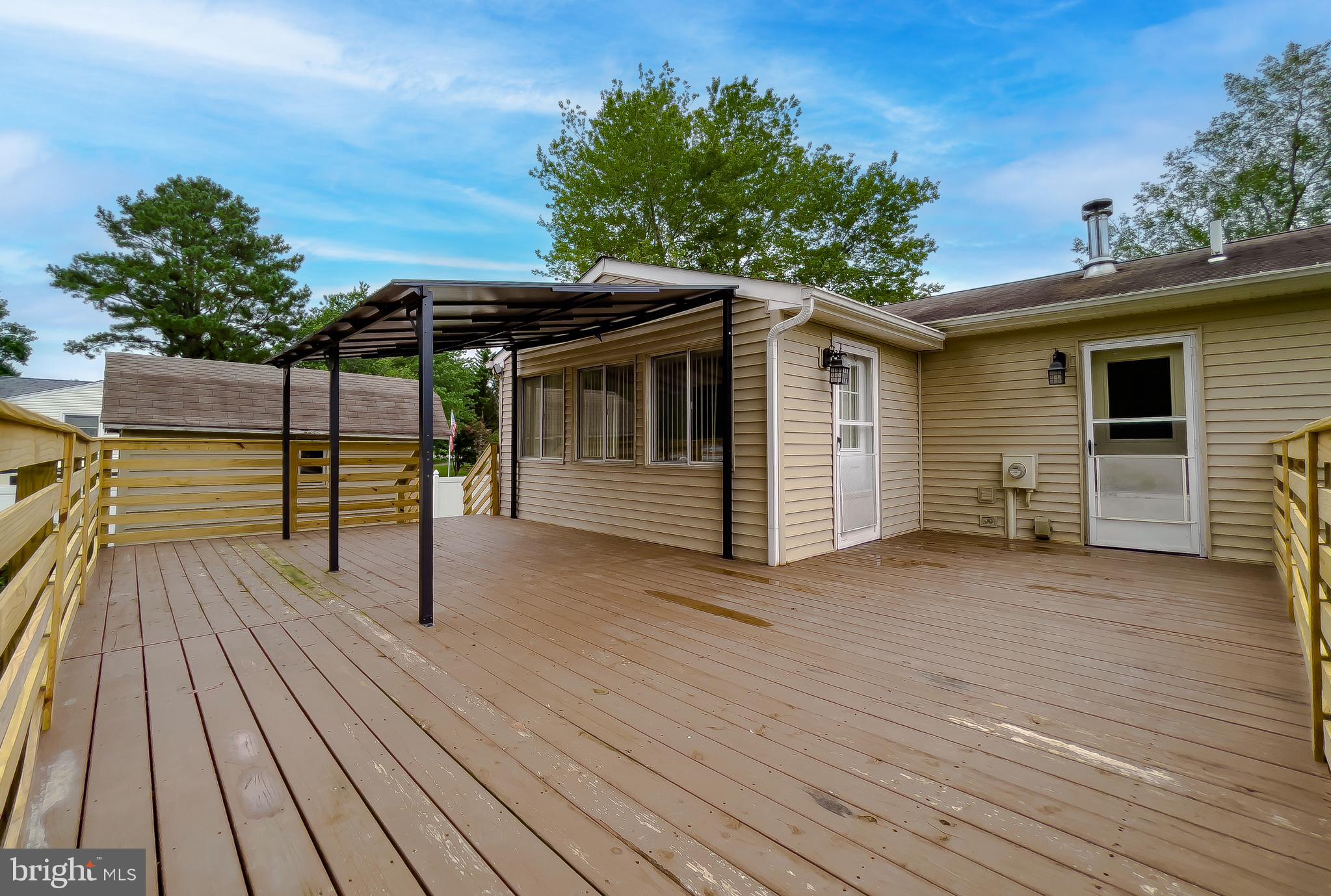 BIRCH MANOR - Residential