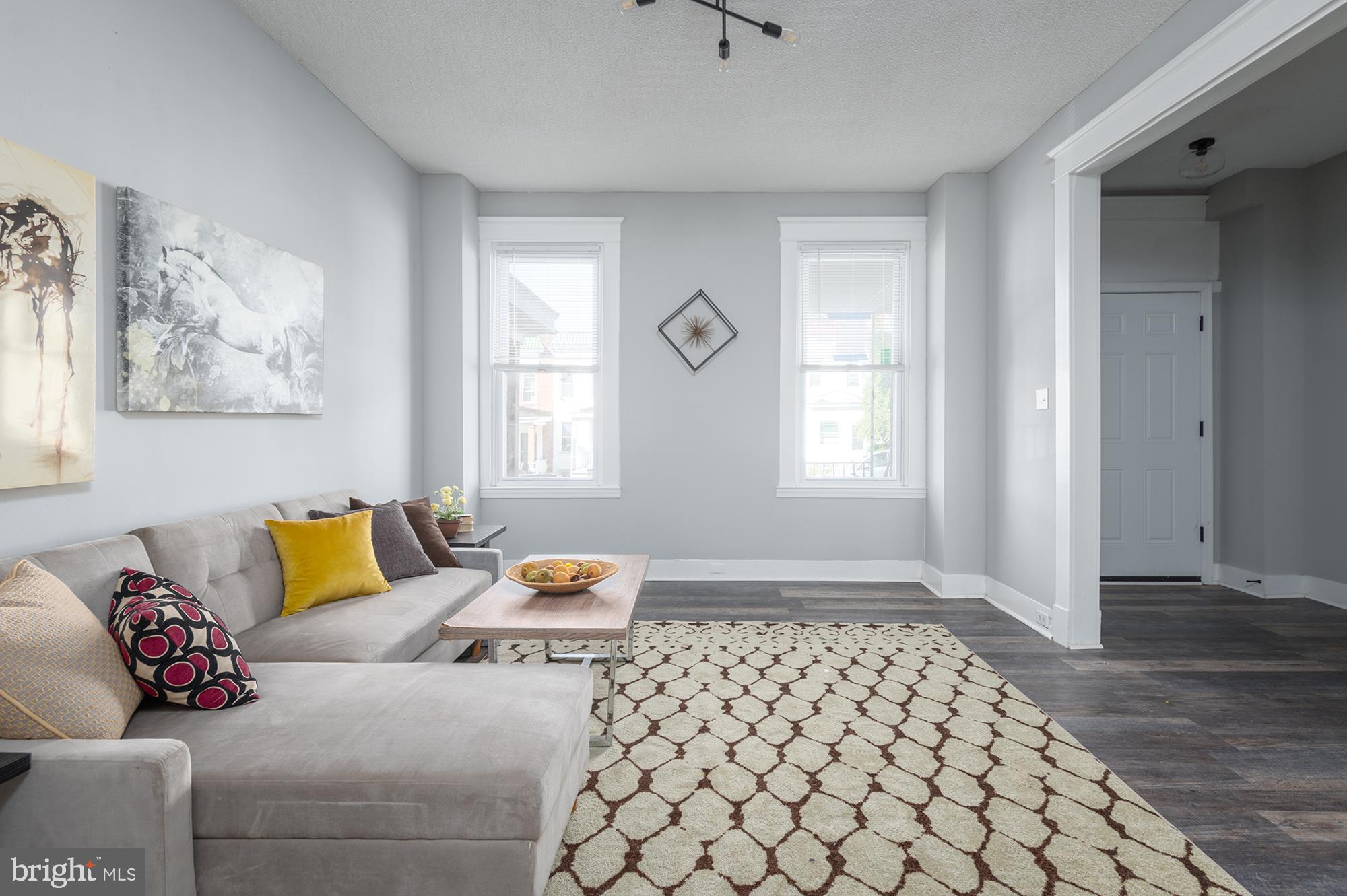 PARK CIRCLE - Residential