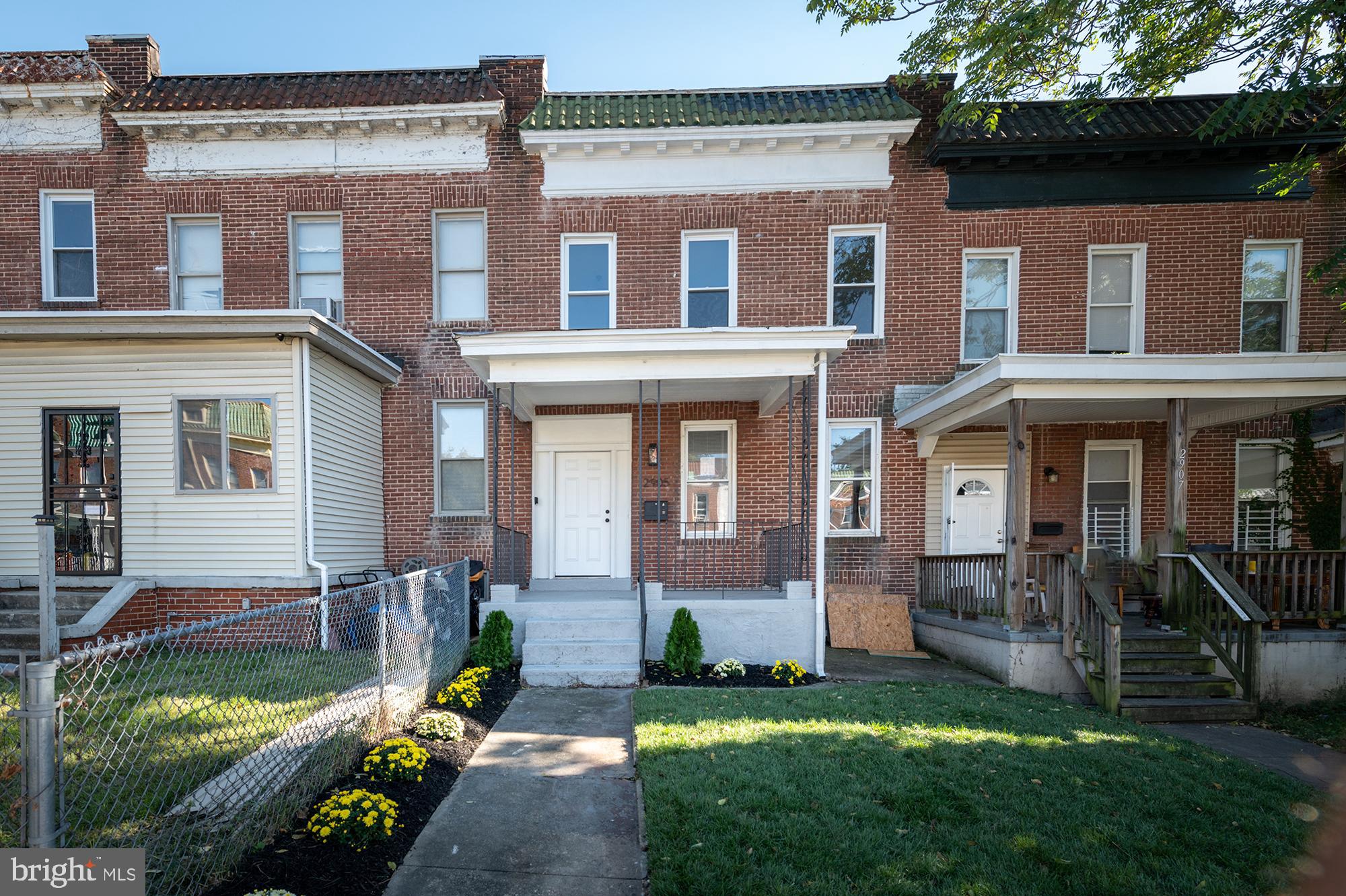 PARK CIRCLE - Residential