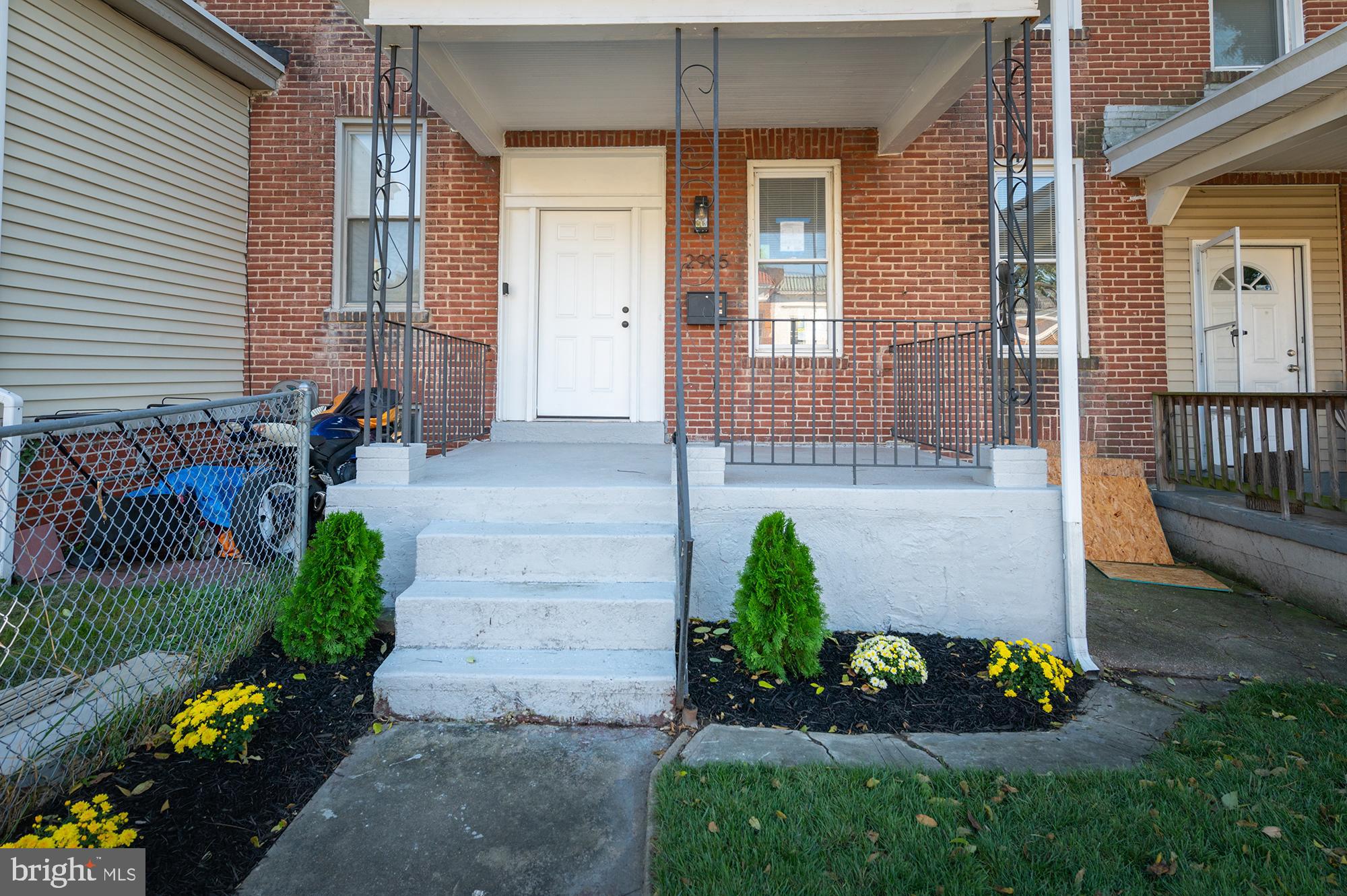 PARK CIRCLE - Residential