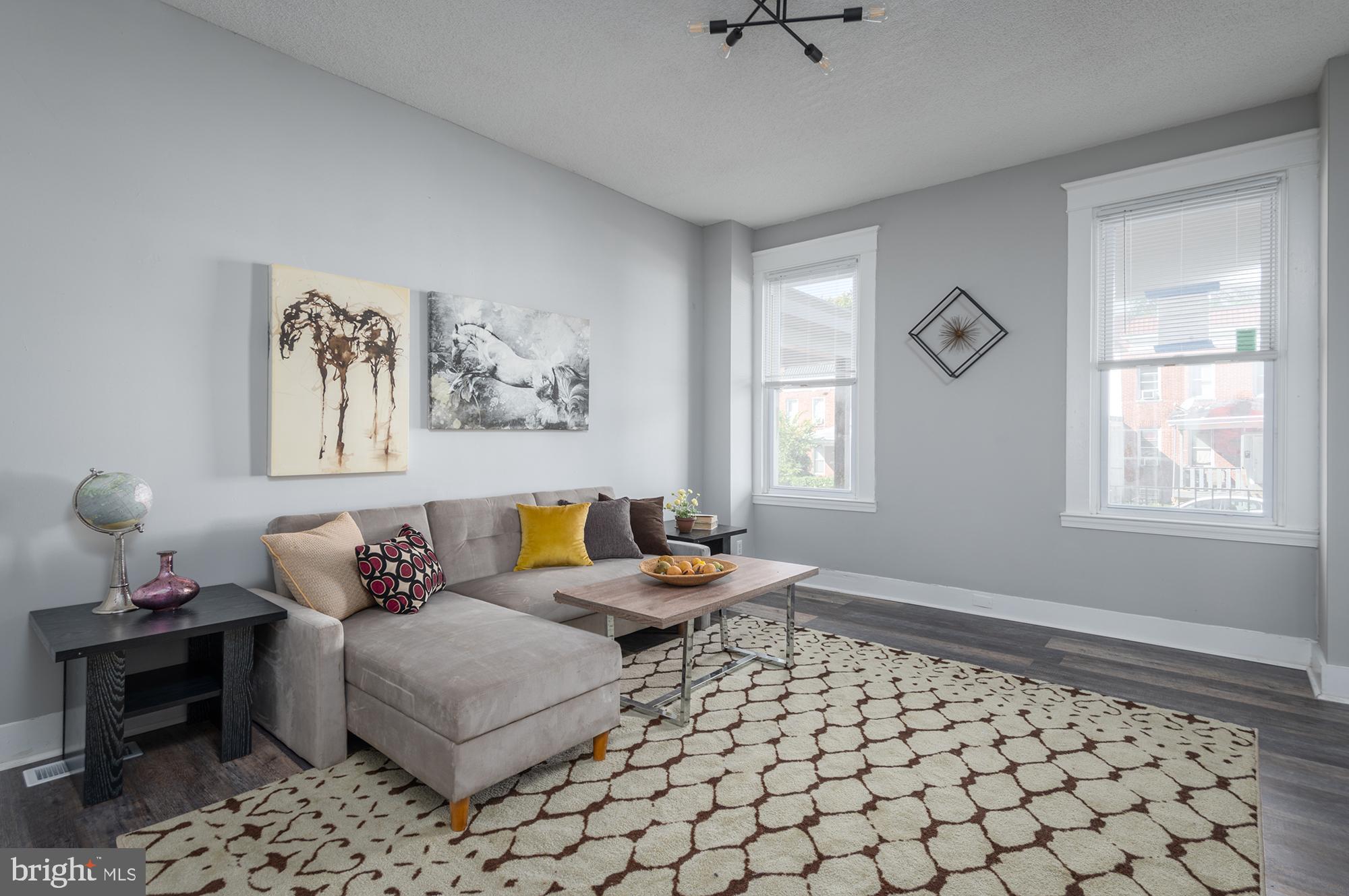 PARK CIRCLE - Residential