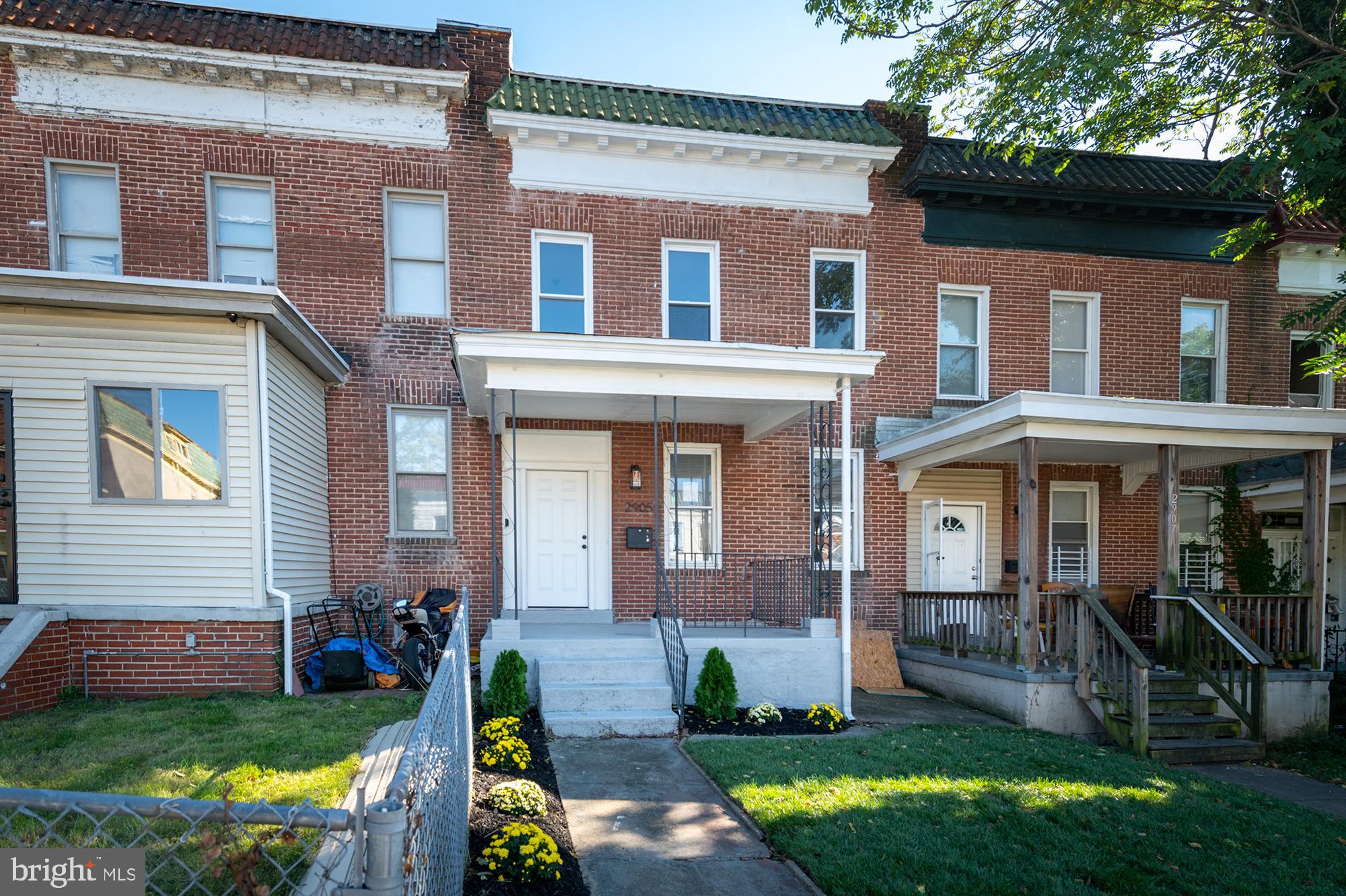 PARK CIRCLE - Residential