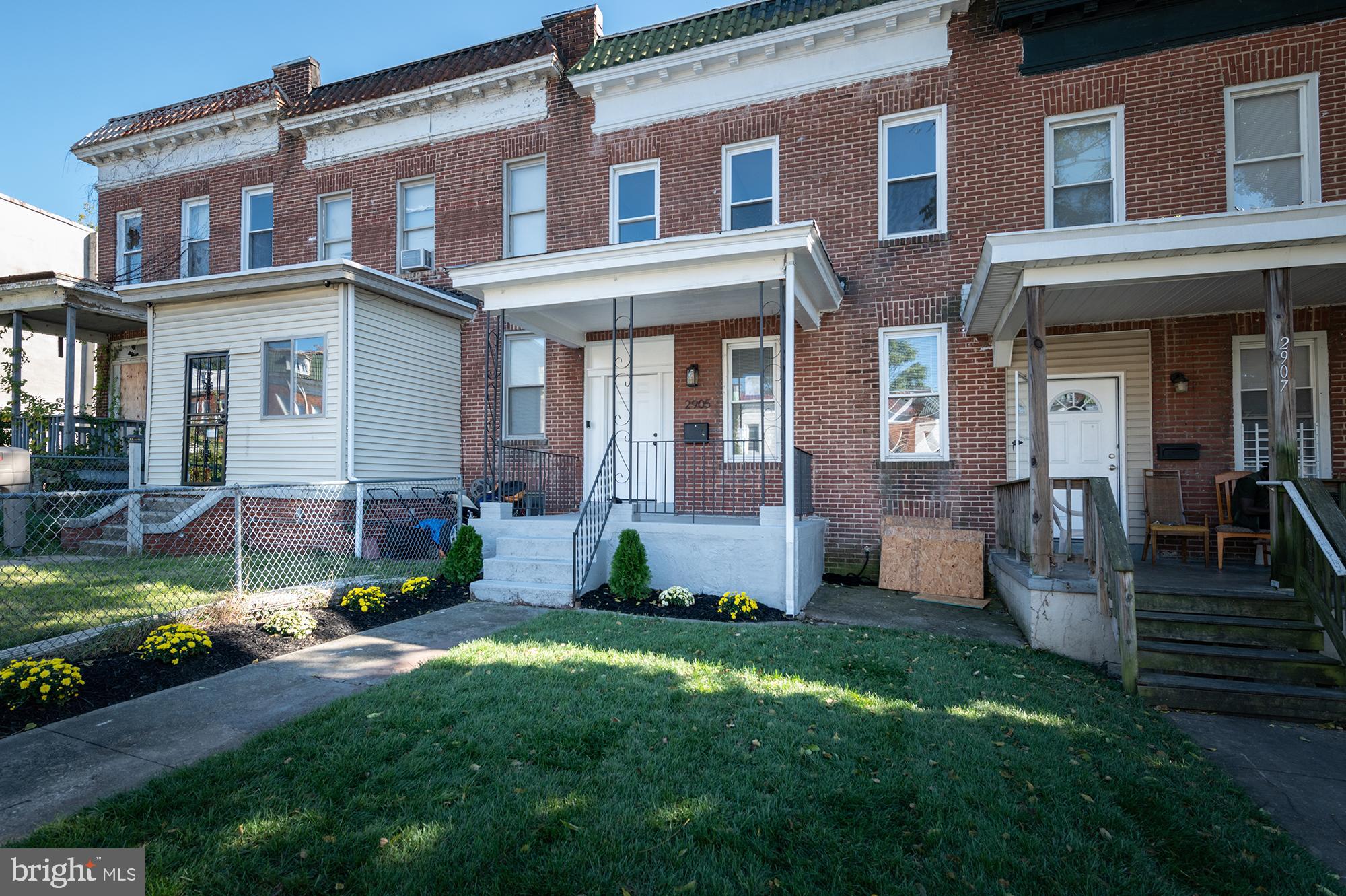 PARK CIRCLE - Residential