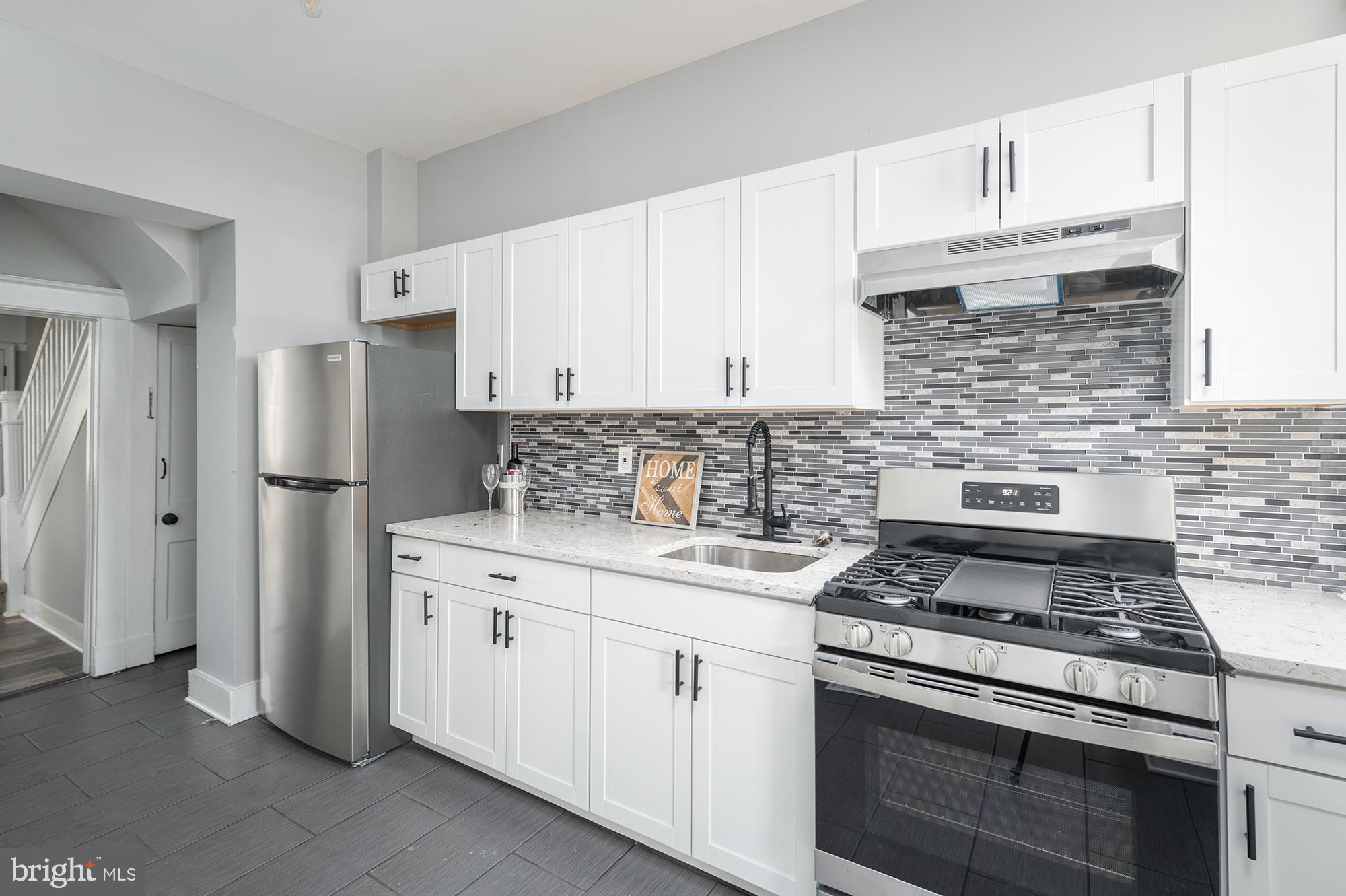 PARK CIRCLE - Residential