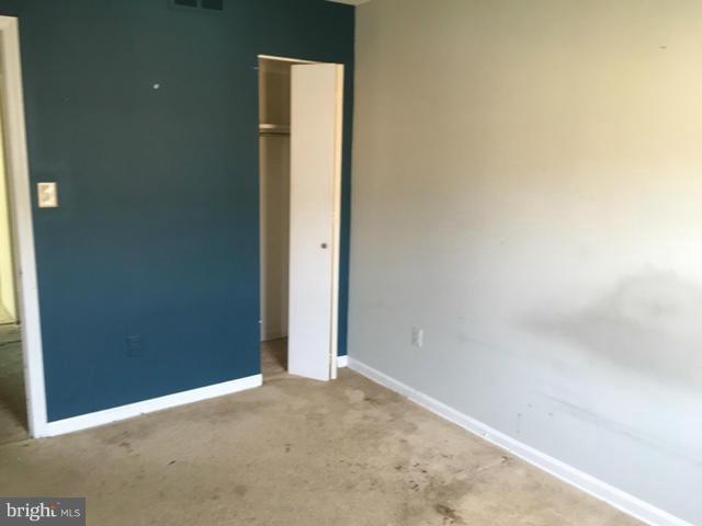 OLD TOWNE VILLAGE CONDOMINIUMS - Residential