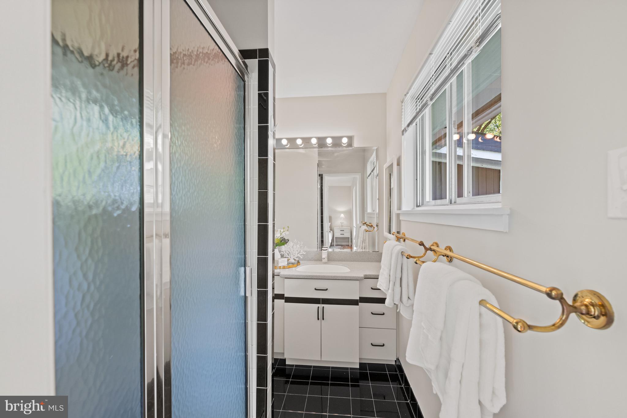 CHARRED OAK ESTATES - Residential