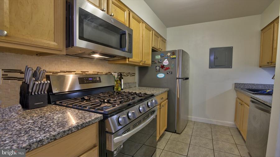 FAIRWINDS OF ANNAPOLIS - Residential