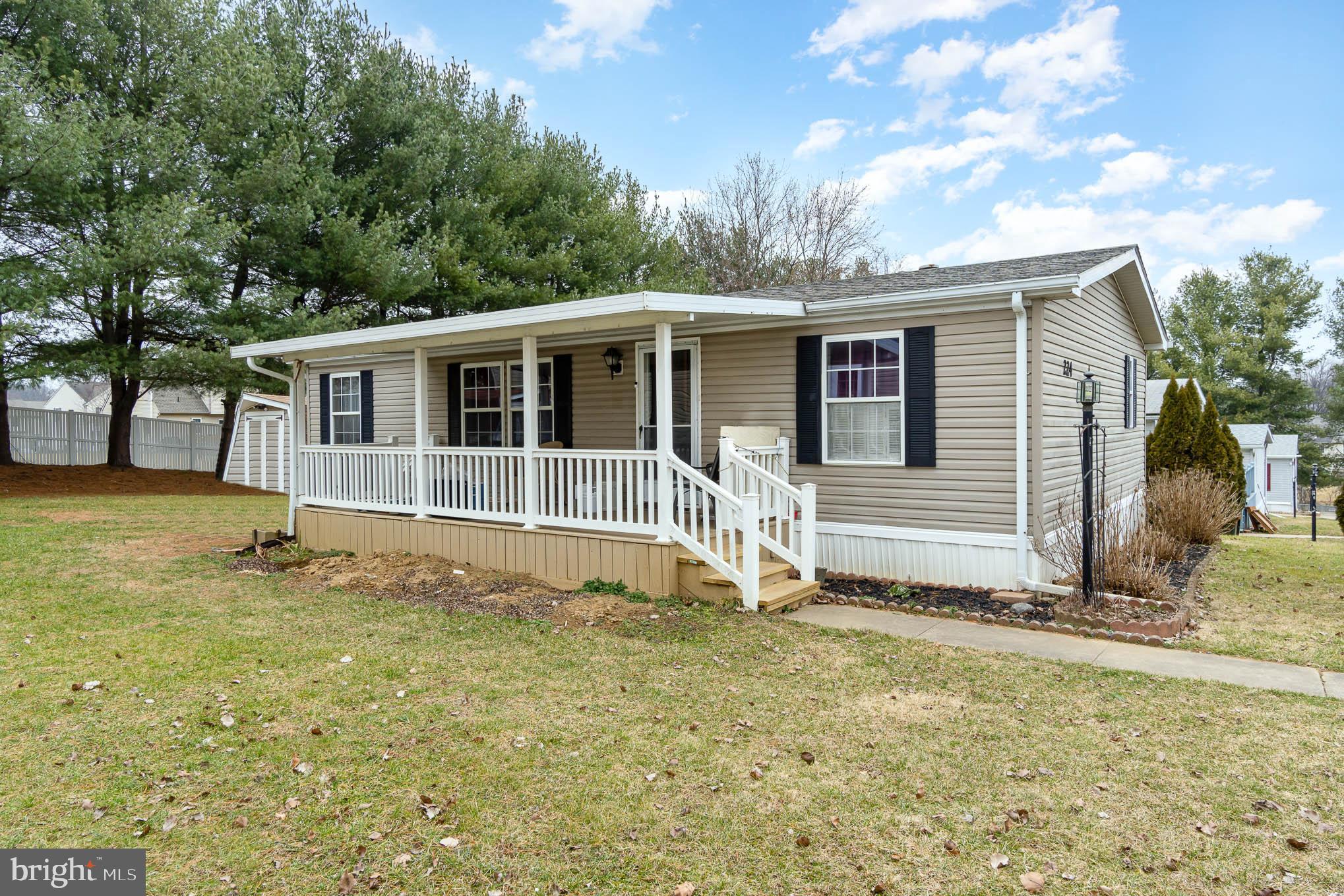 PHEASANT RIDGE MHP - Residential