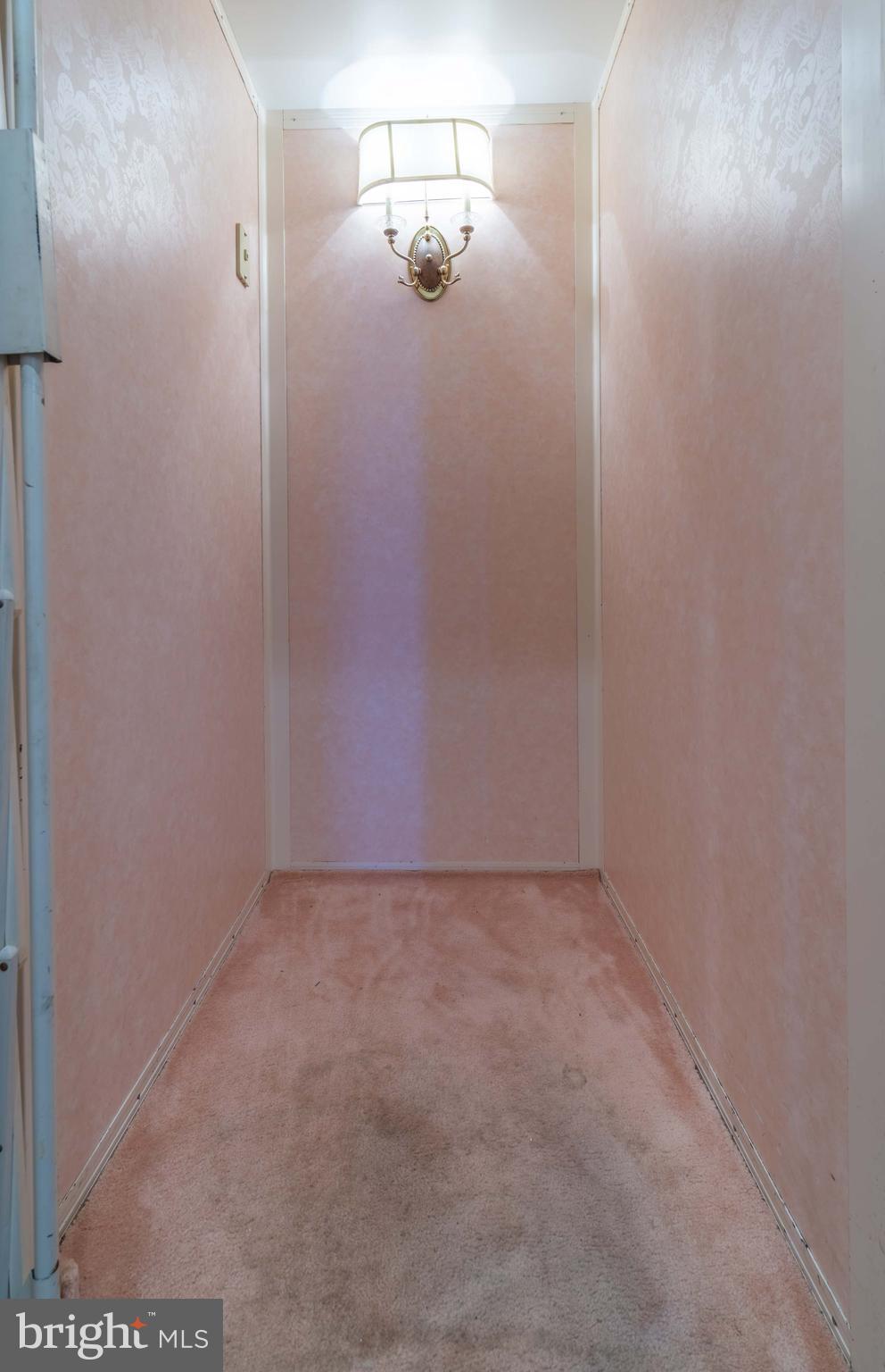 BRIDGEPORT - Residential