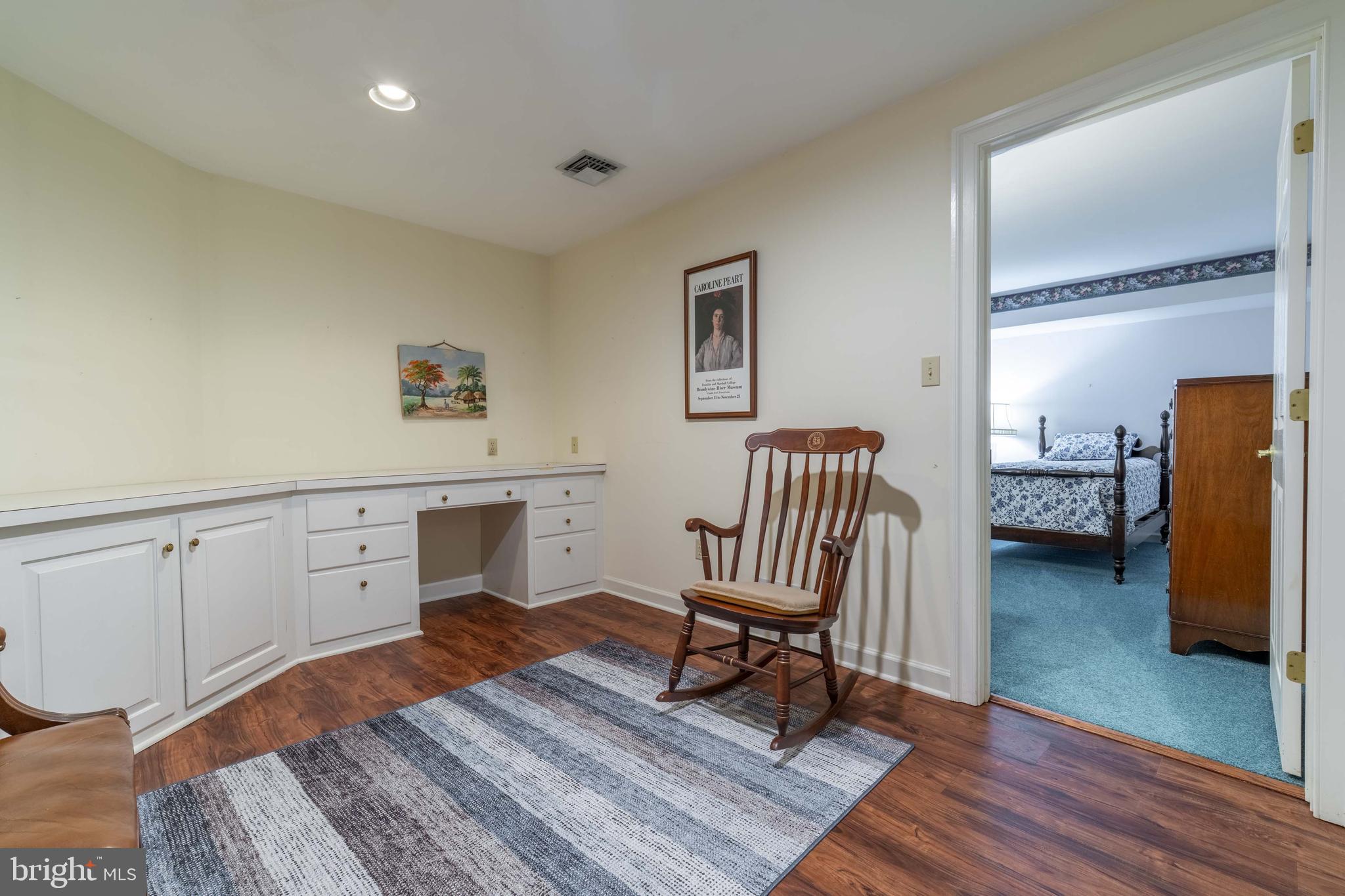 BRIDGEPORT - Residential