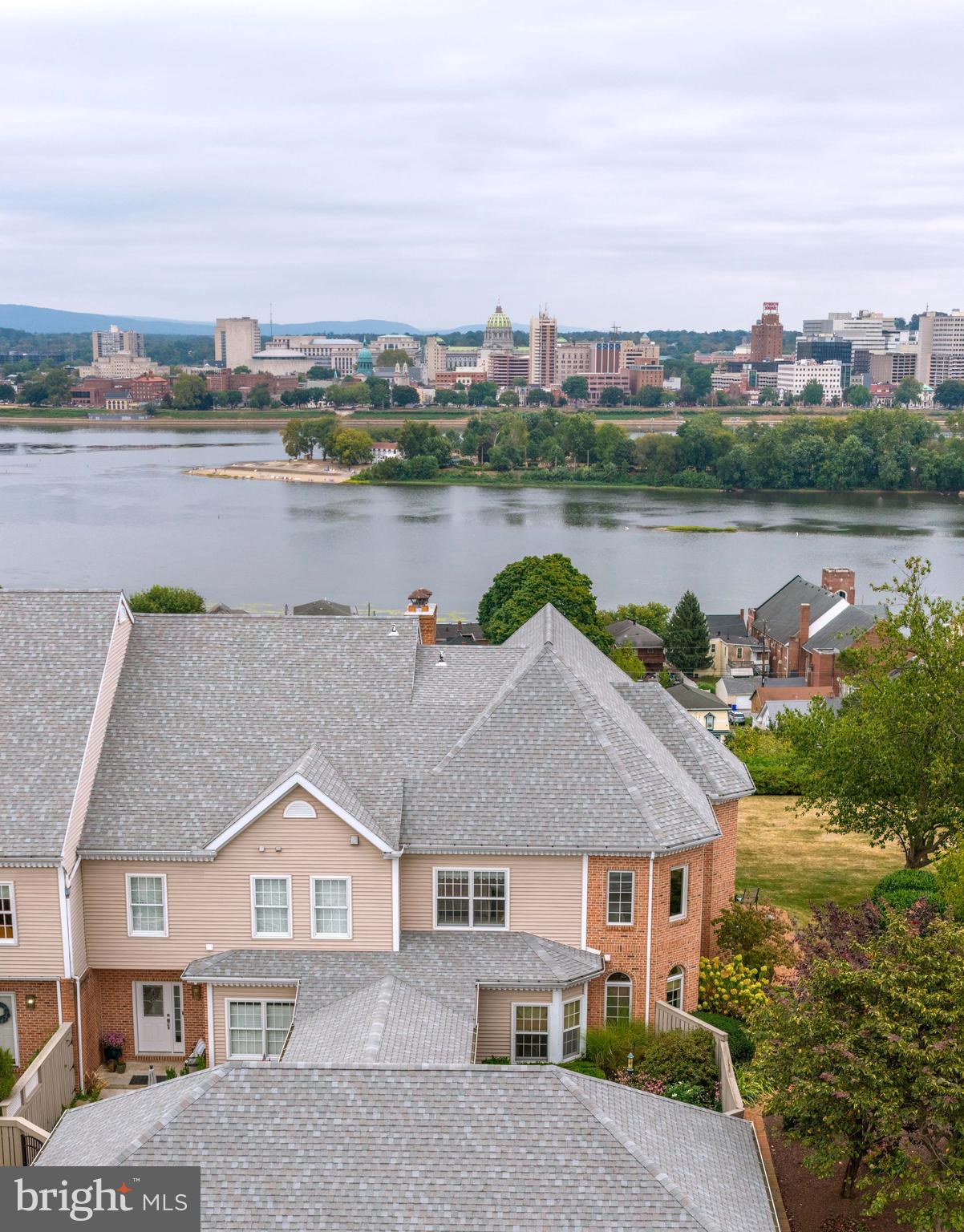 537 BRIDGEVIEW DRIVE