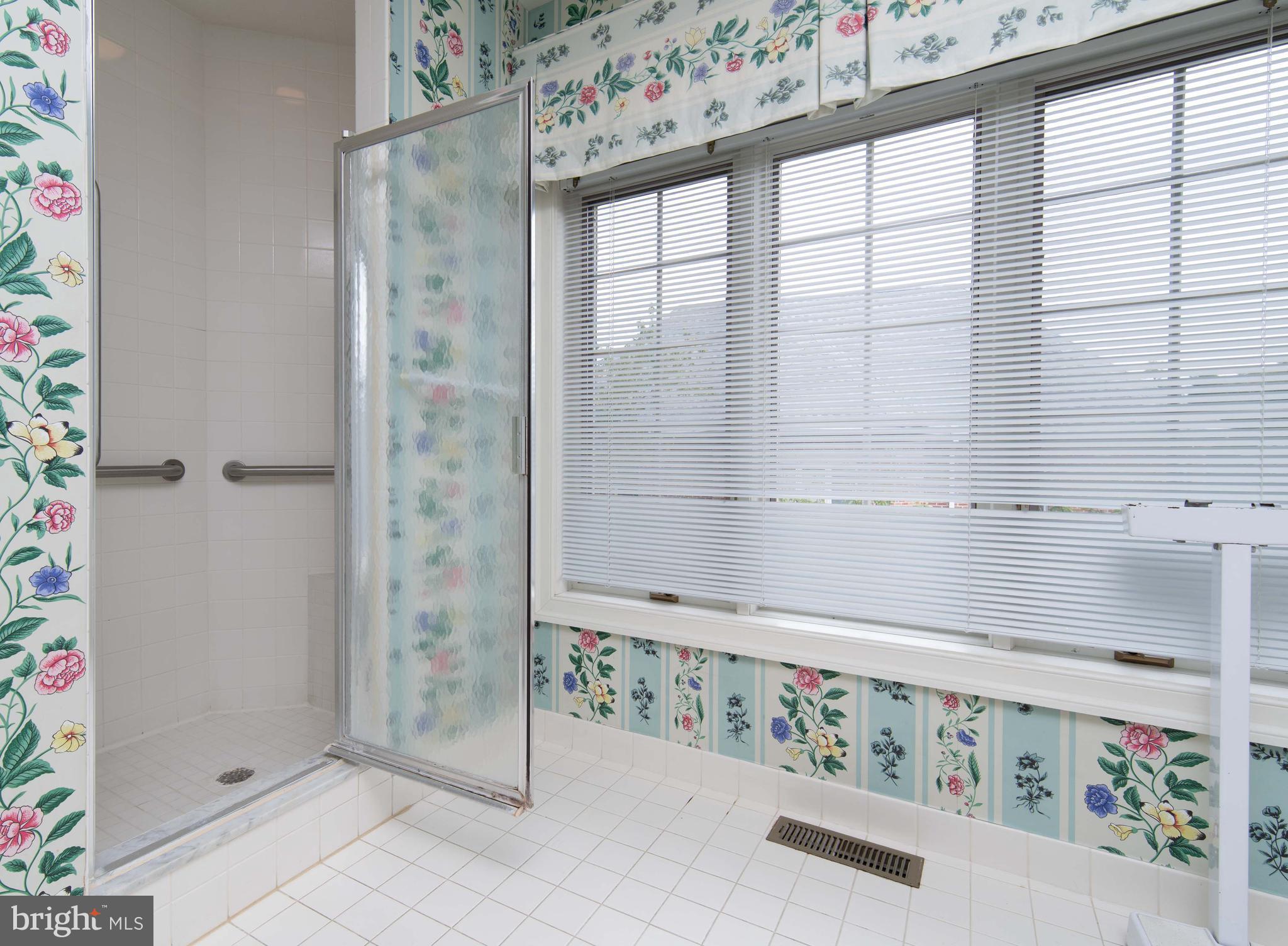 BRIDGEPORT - Residential