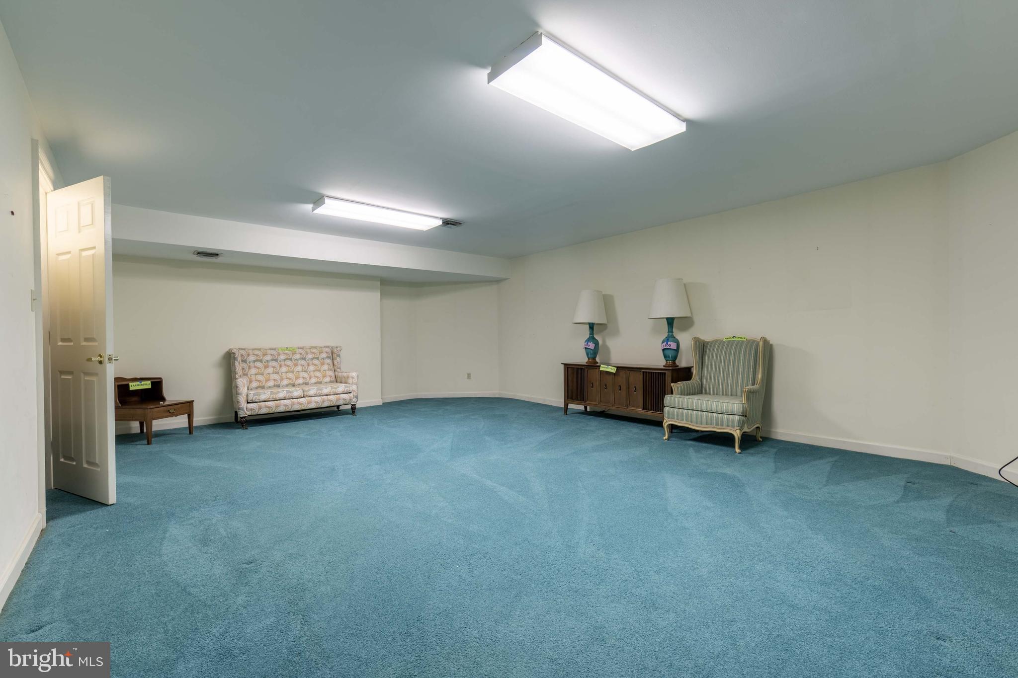 BRIDGEPORT - Residential