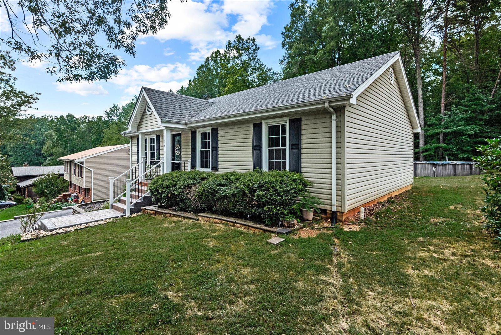 11015 ABBEY LANE