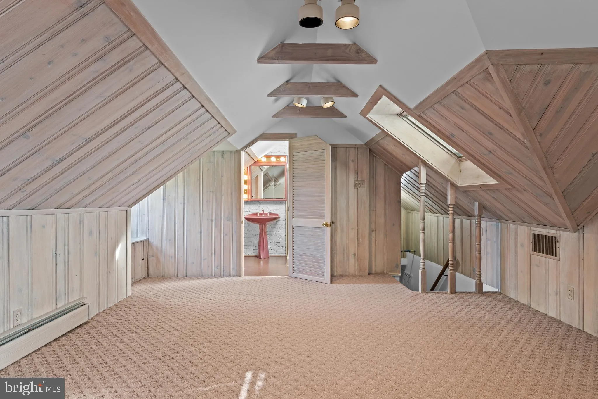 Gladwyne, Pennsylvania 19035, United States, 7 Bedrooms Bedrooms, ,8 BathroomsBathrooms,Residential,Active,237663