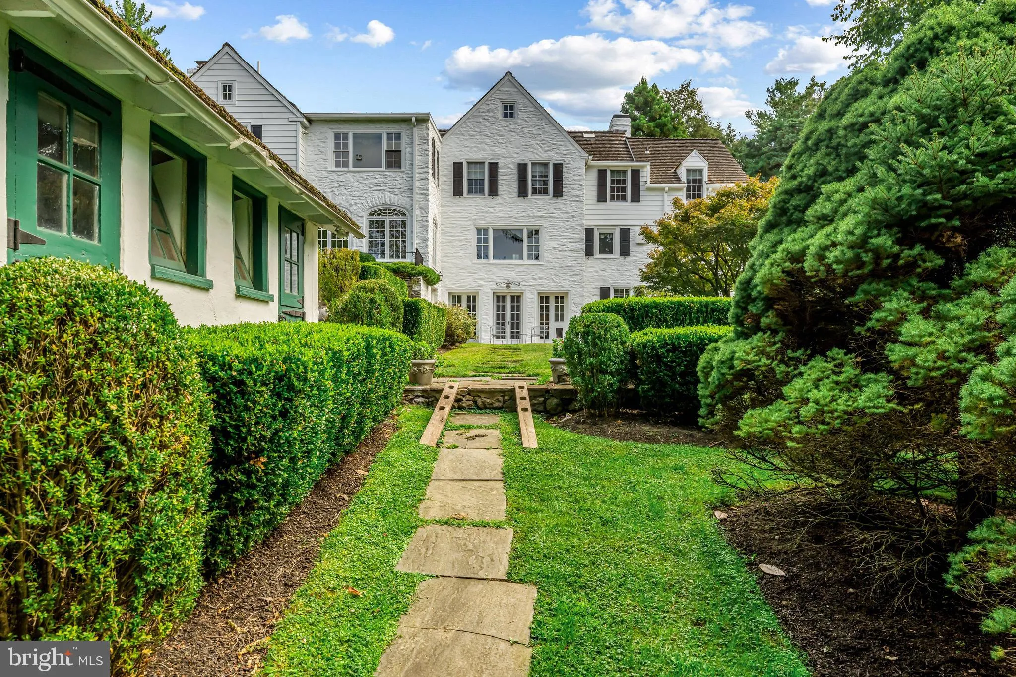 Gladwyne, Pennsylvania 19035, United States, 7 Bedrooms Bedrooms, ,8 BathroomsBathrooms,Residential,Active,237663