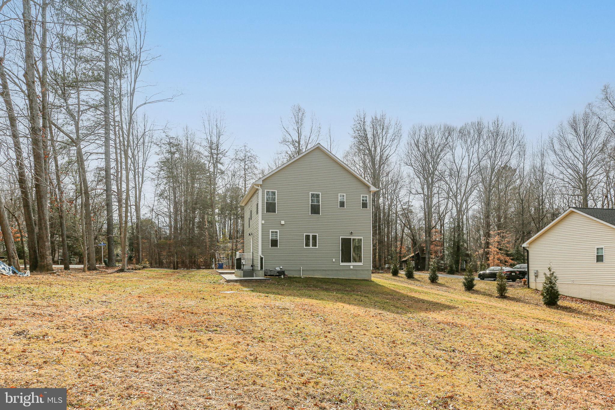 PRESIDENTIAL LAKES - Residential