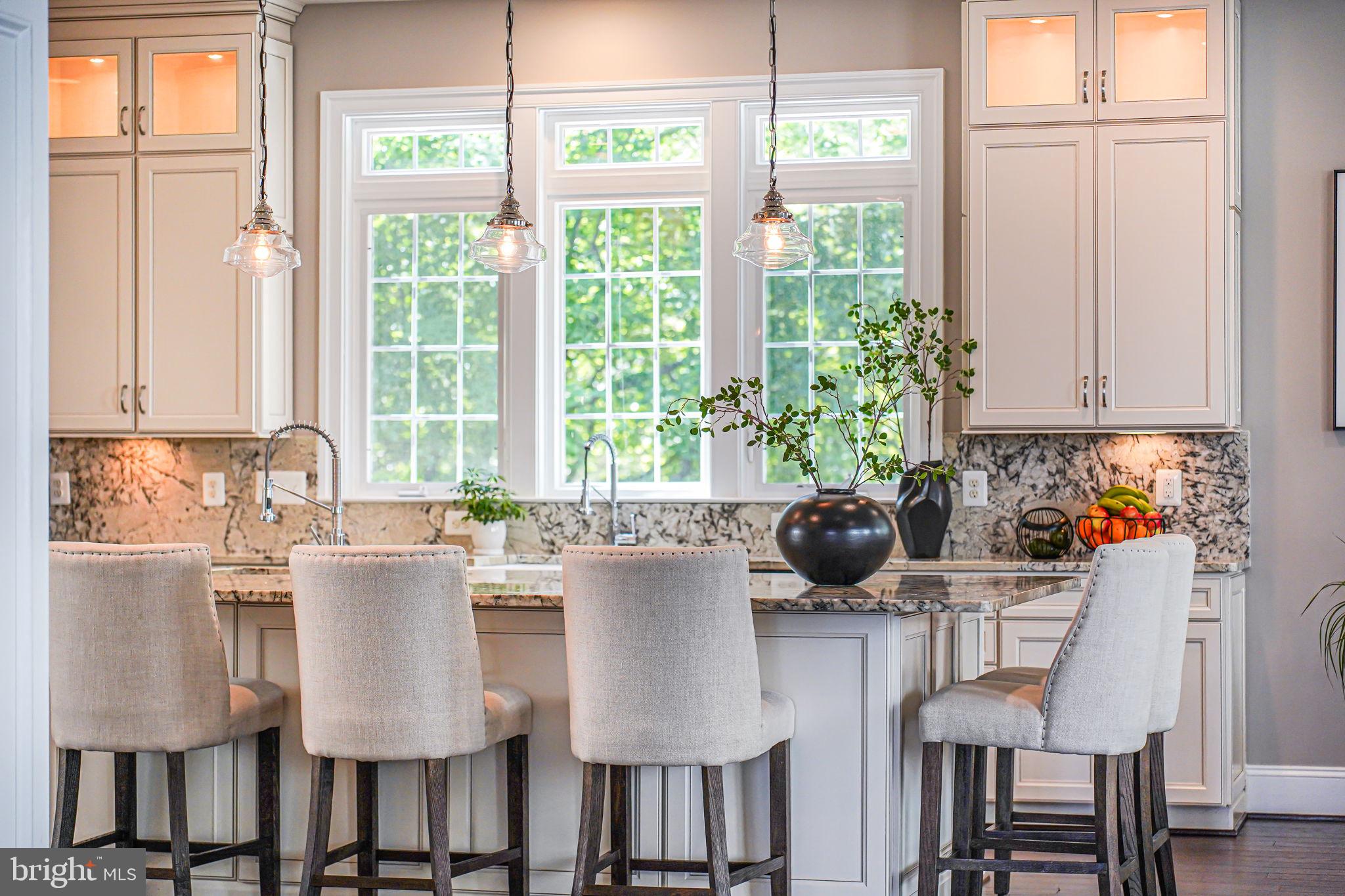 MANOR RIDGE - Residential