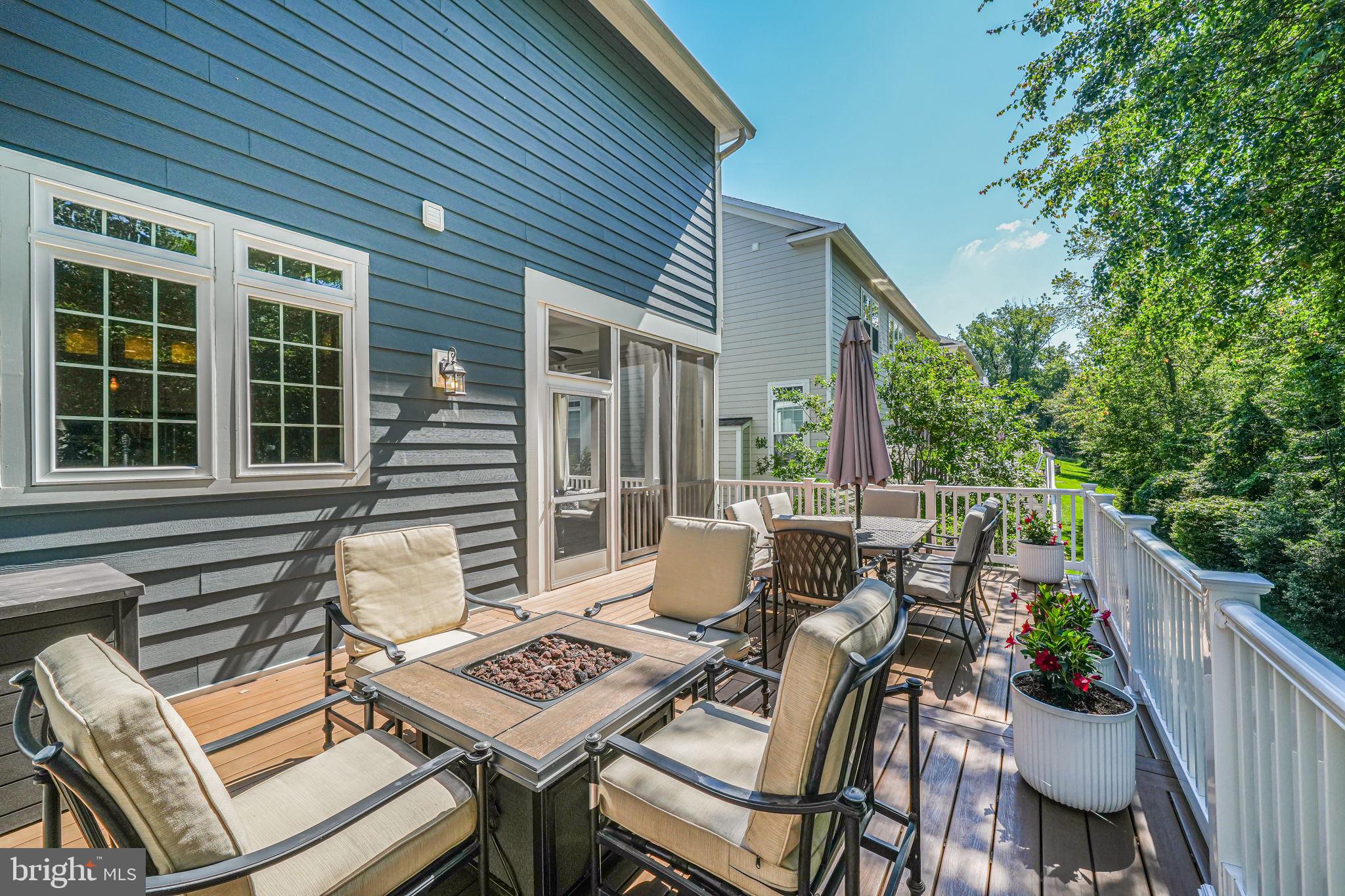 MANOR RIDGE - Residential