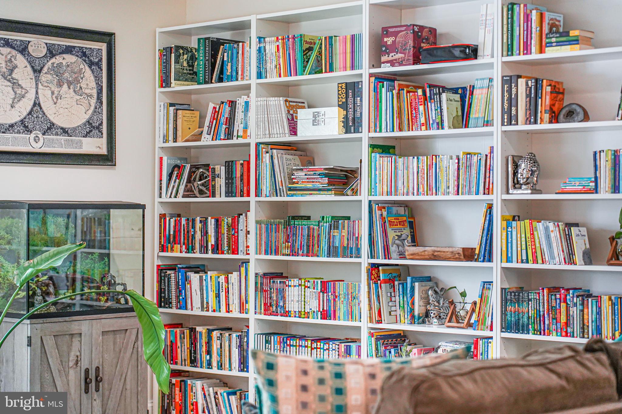 MANOR RIDGE - Residential