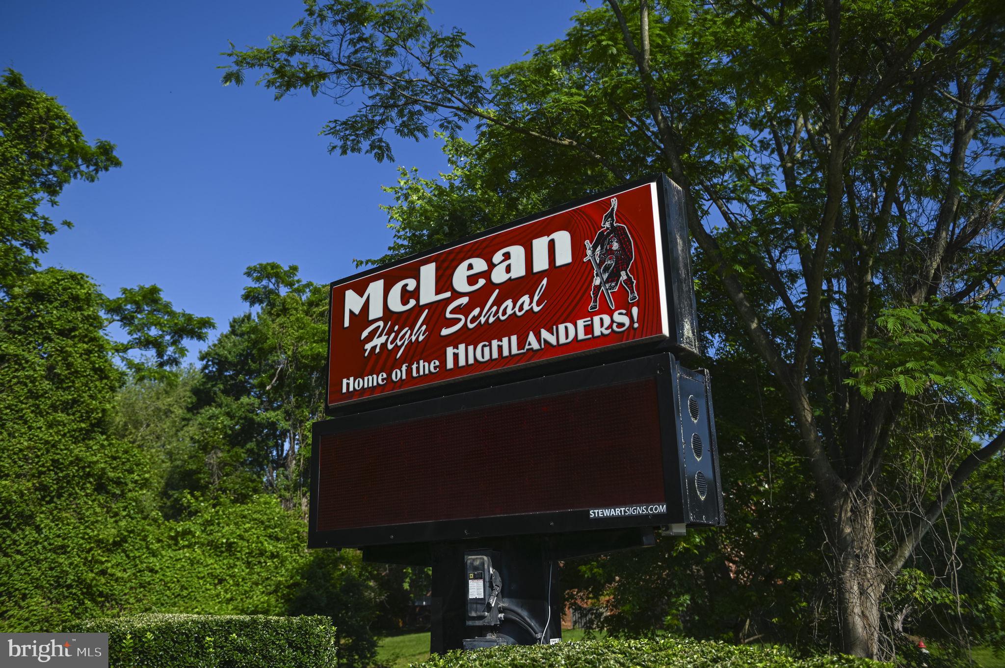 MANOR RIDGE - Residential