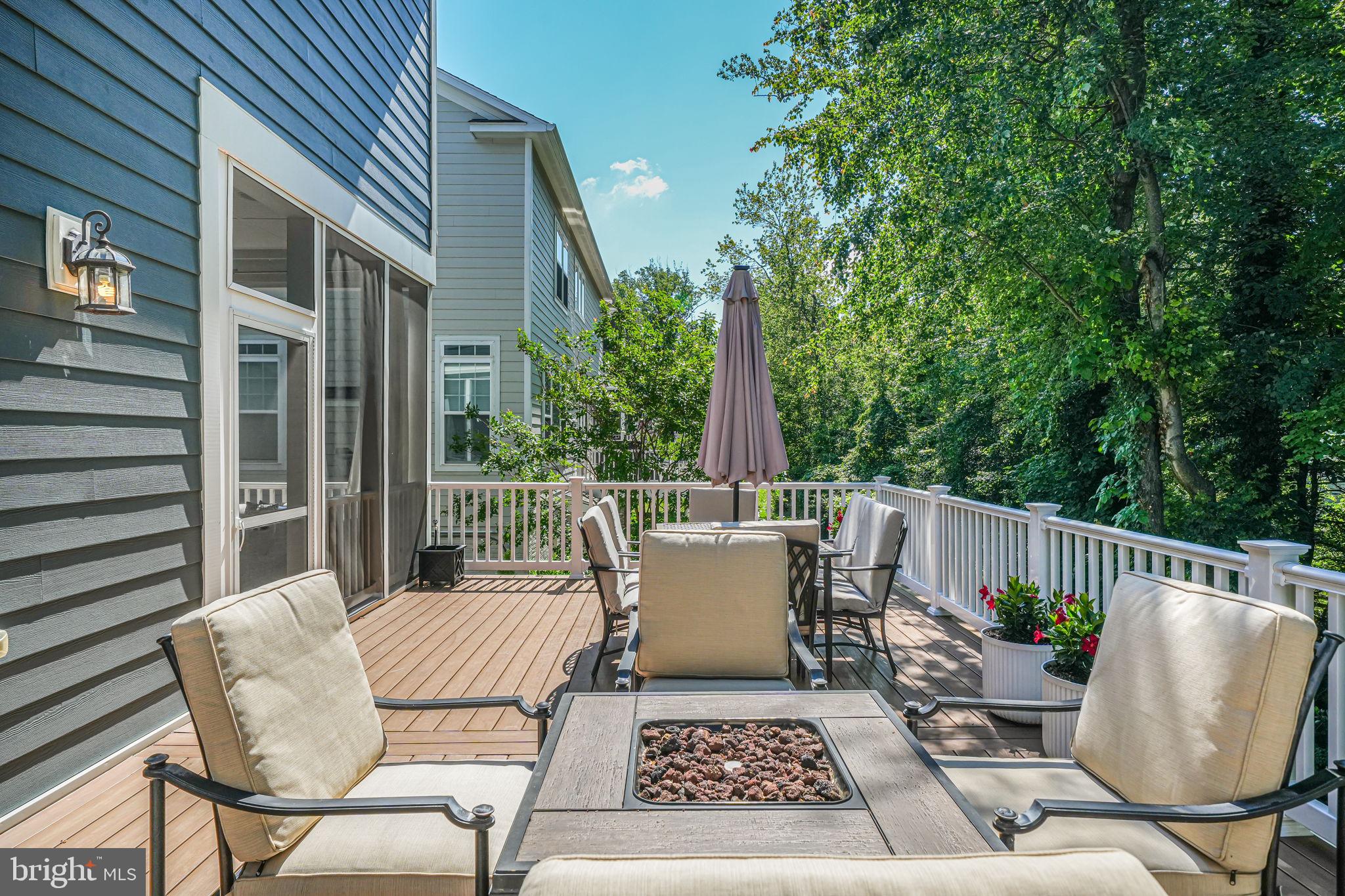 MANOR RIDGE - Residential