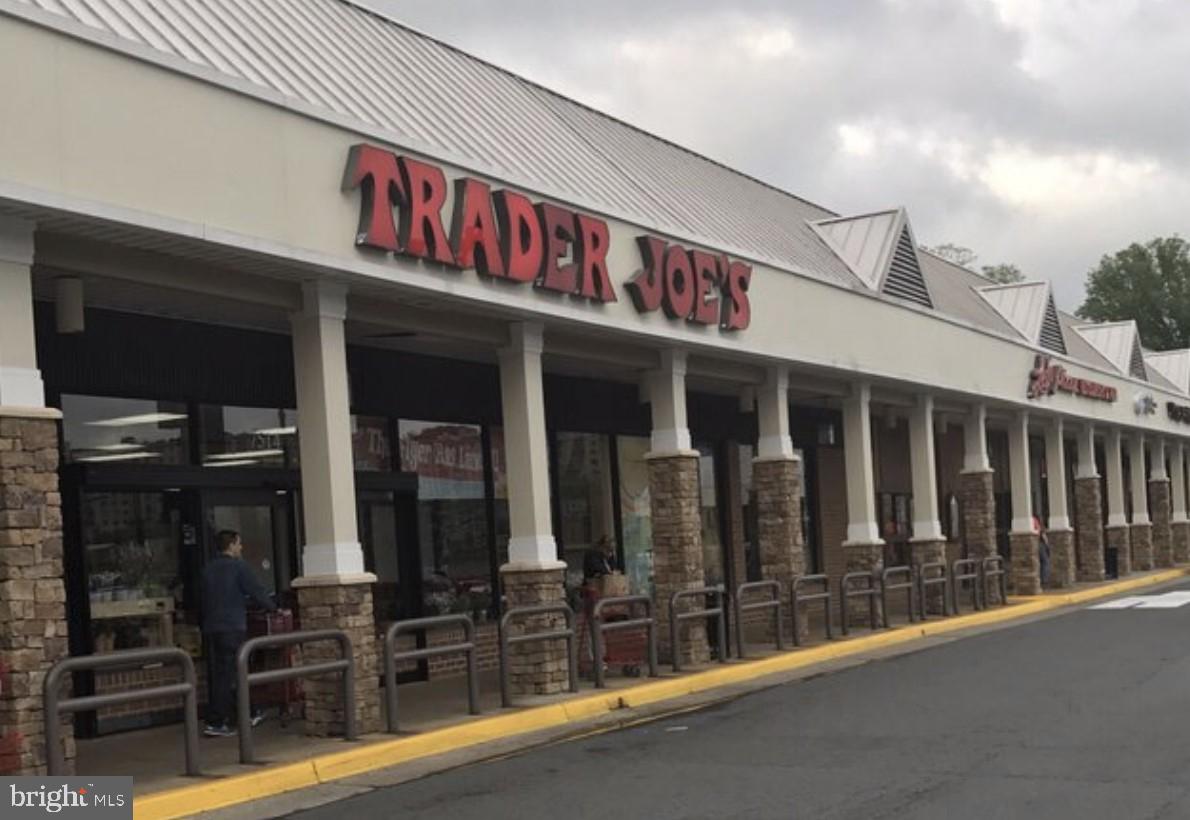 MANOR RIDGE - Residential