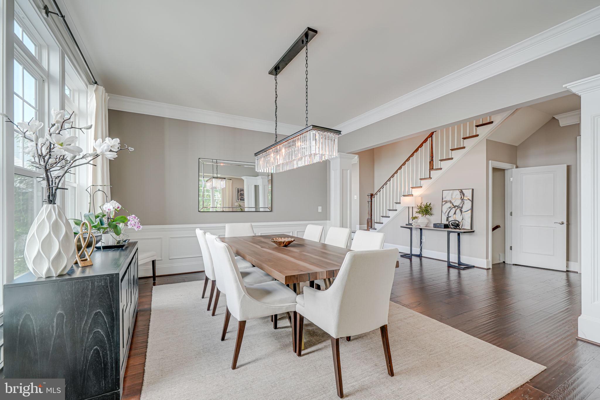 MANOR RIDGE - Residential