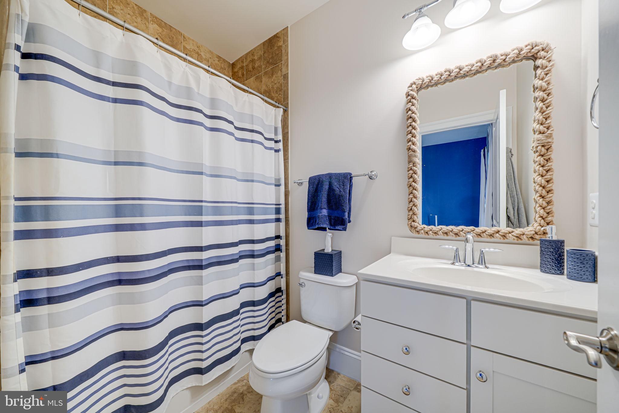 MANOR RIDGE - Residential