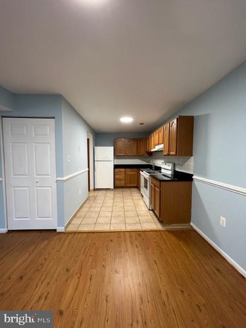 GERMANTOWN PARK - Residential Lease