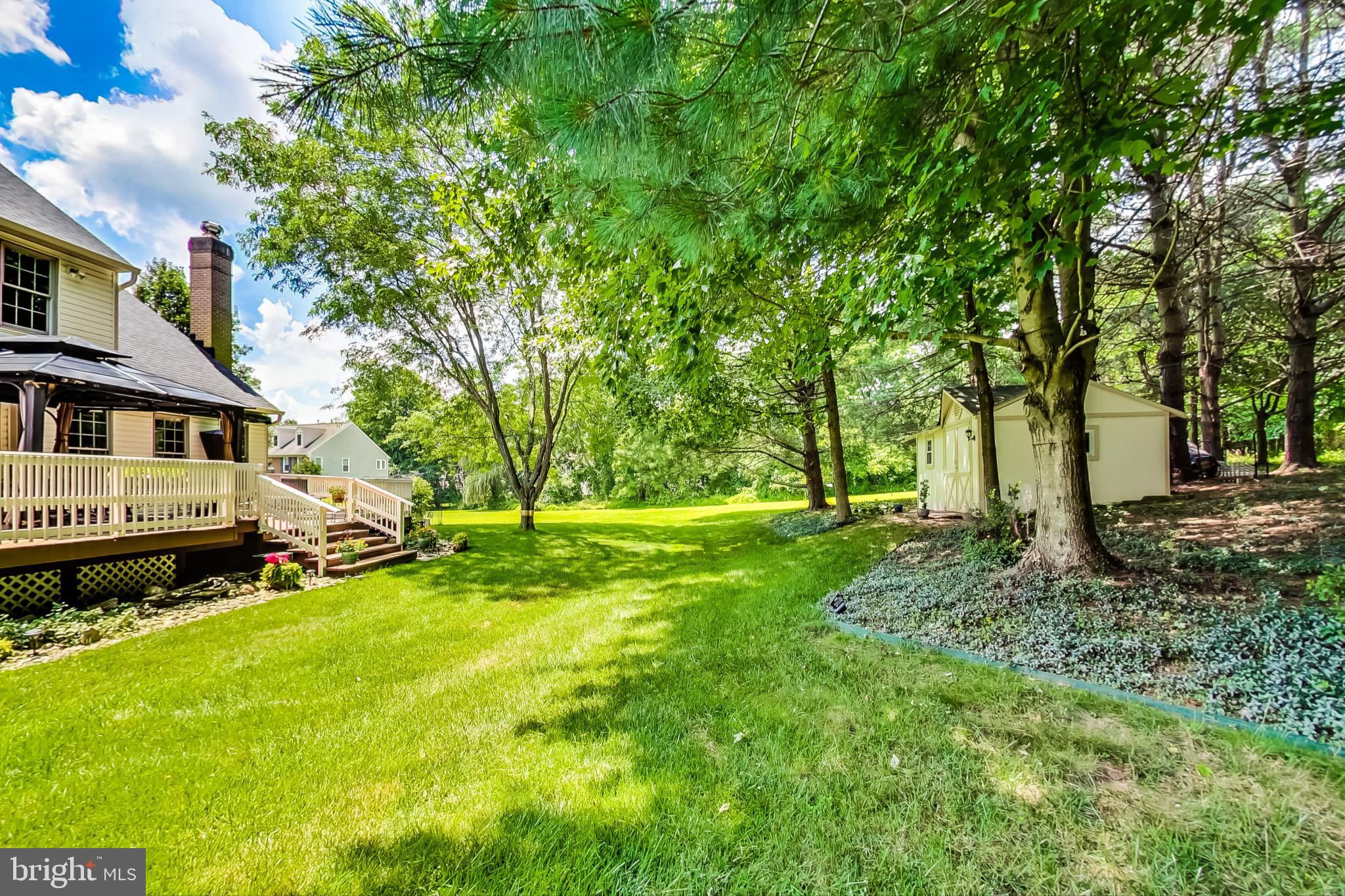 WAVERLY WOODS - Residential