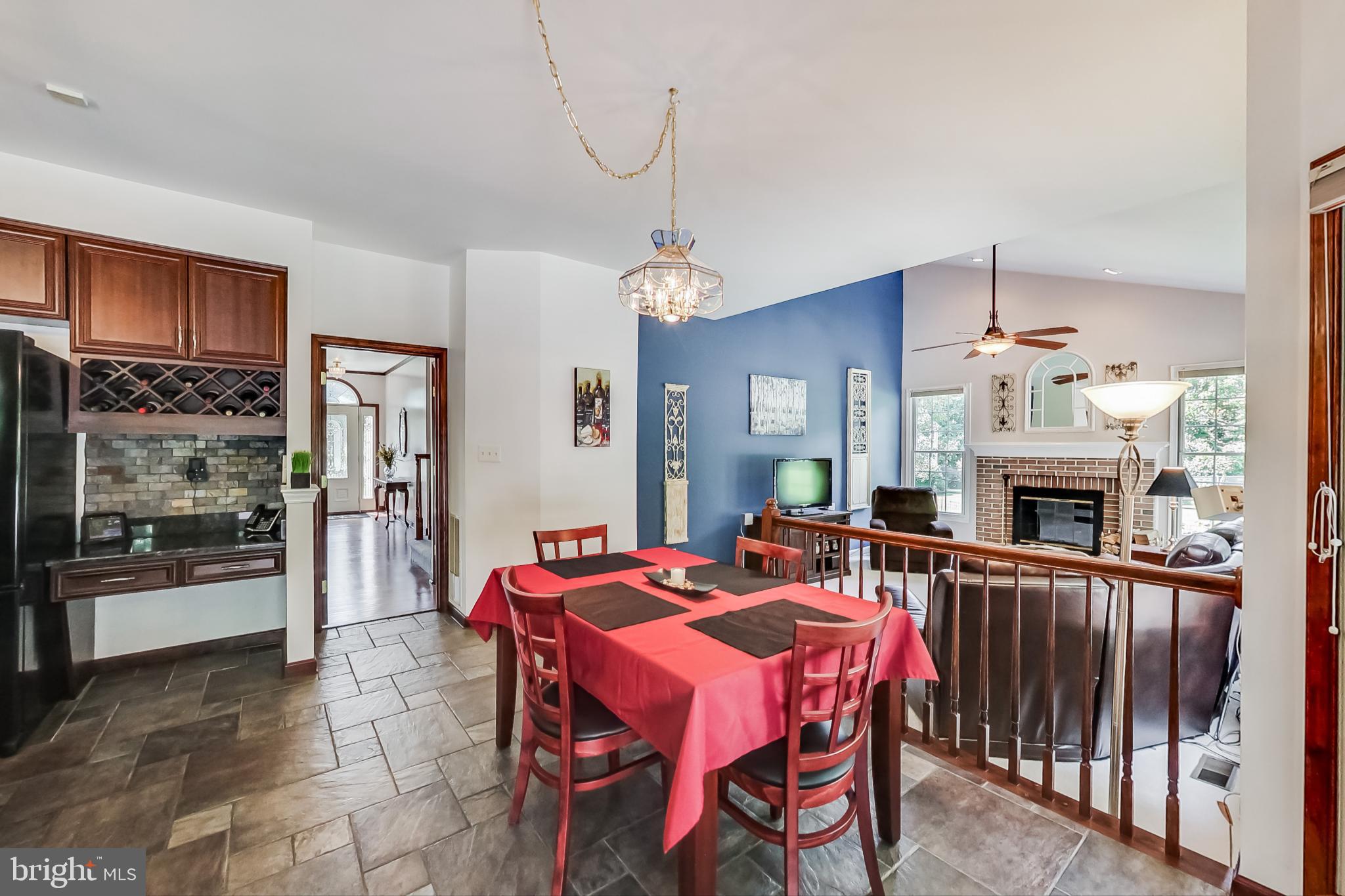 WAVERLY WOODS - Residential